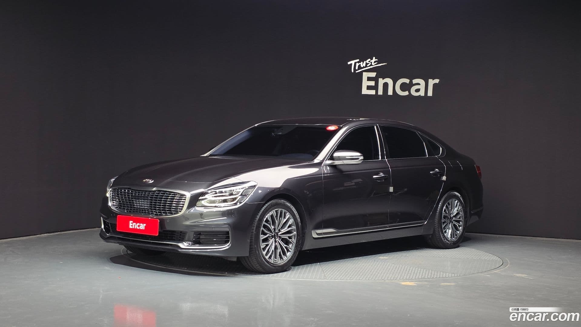 Main__Slider__Photo:K9 Kia 2019.2-0