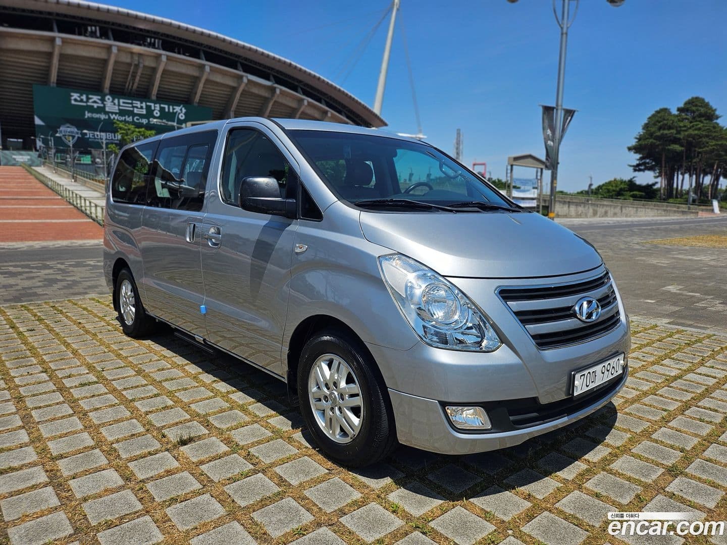 Main__Slider__Photo:Starex Hyundai 2016.10-0