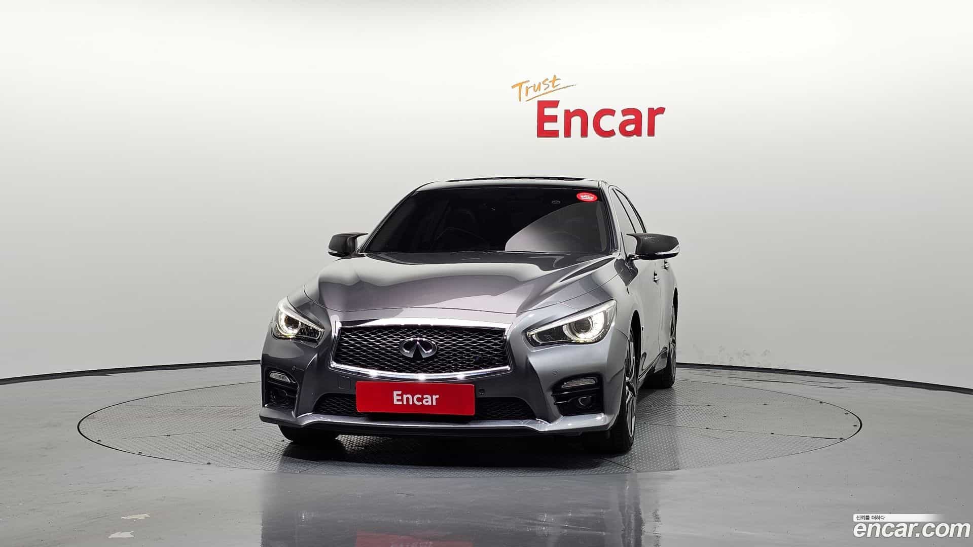 Q50 Infiniti 2016.6-OUTER-003