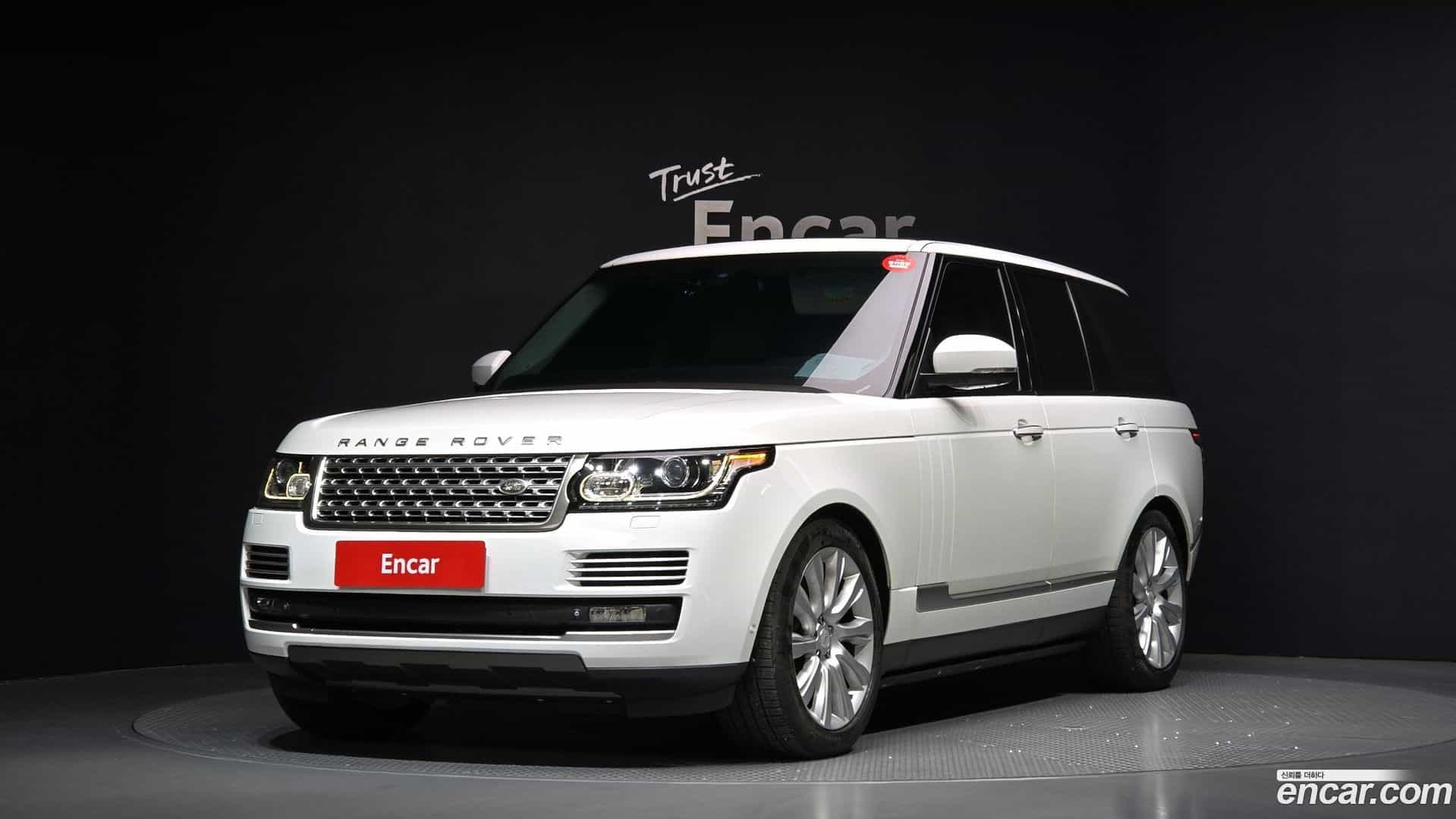 Range Rover Land Rover 2014.11-OUTER-001
