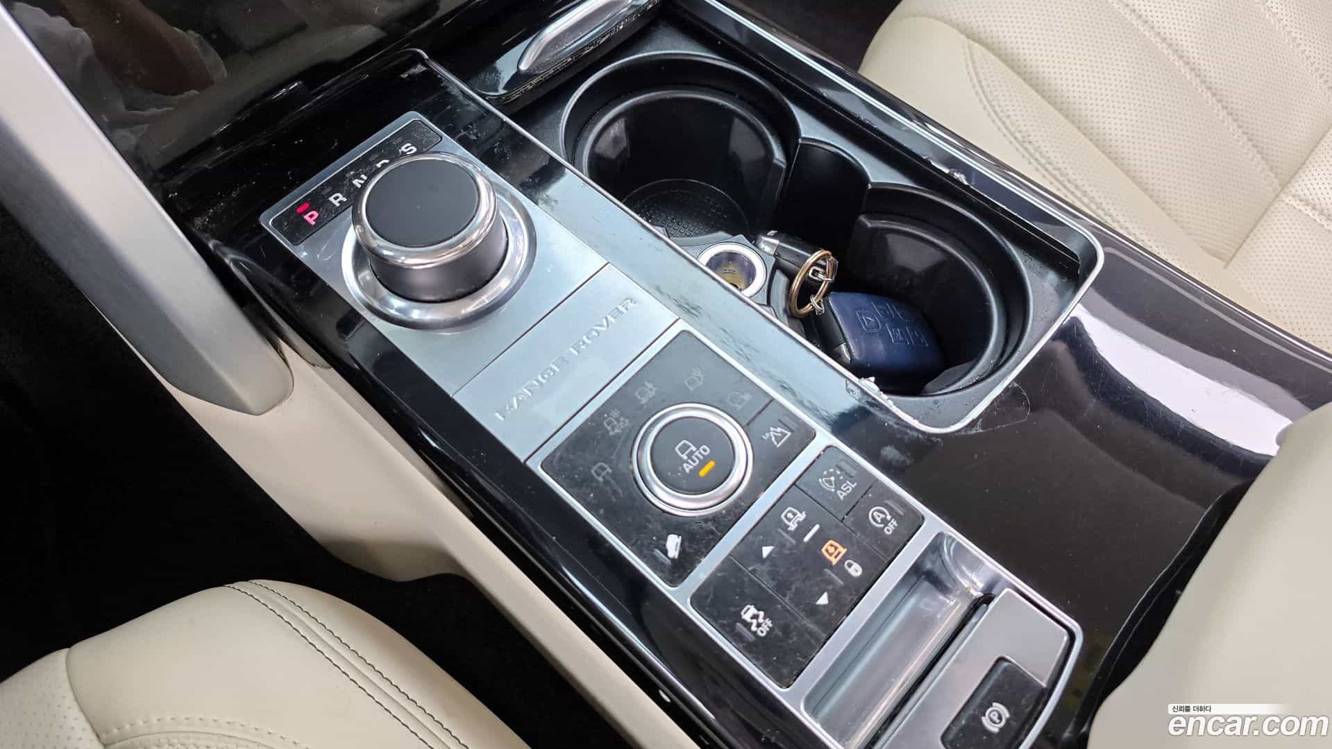 Range Rover Land Rover 2014.11-INNER-009