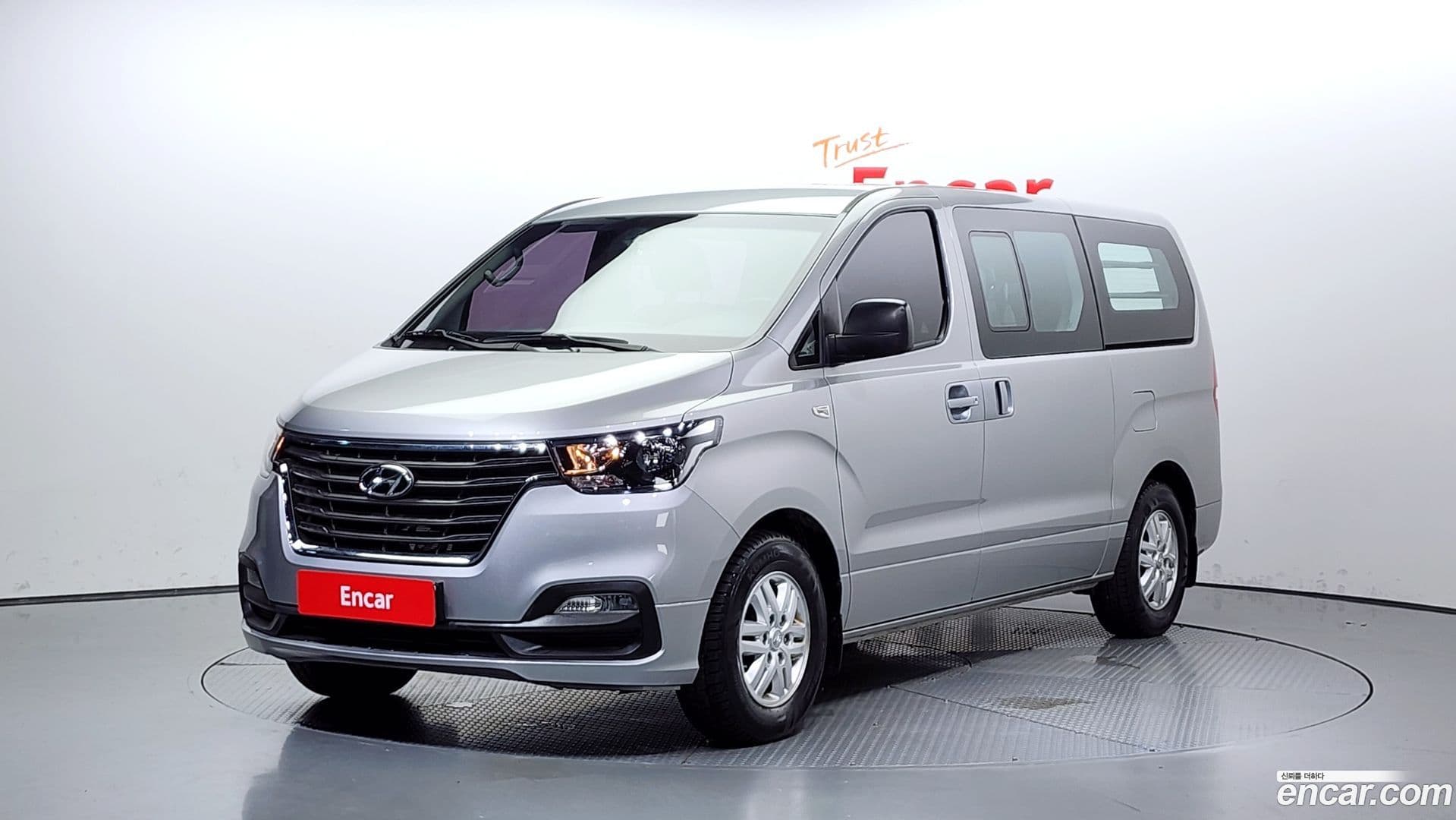 Main__Slider__Photo:Starex Hyundai 2020.5-0
