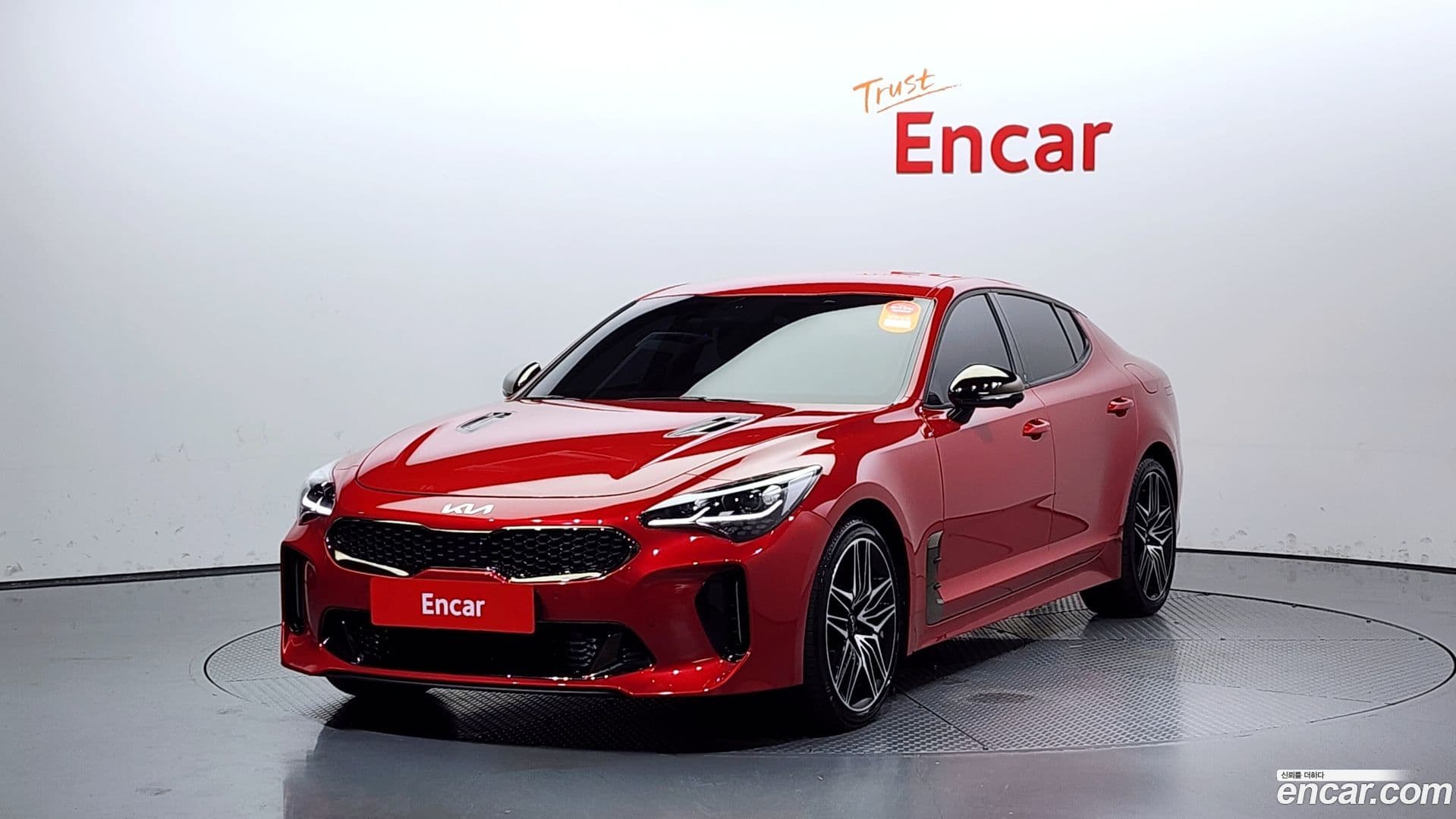 Main__Slider__Photo:Stinger Kia 2023.0-0