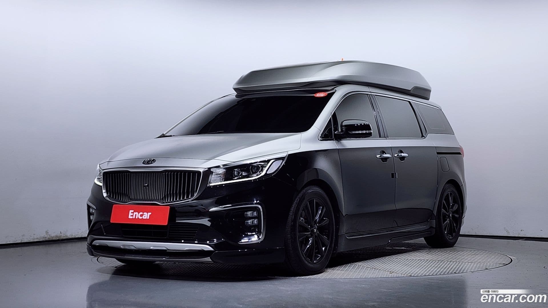 Main__Slider__Photo:Canival Kia 2020.0-0