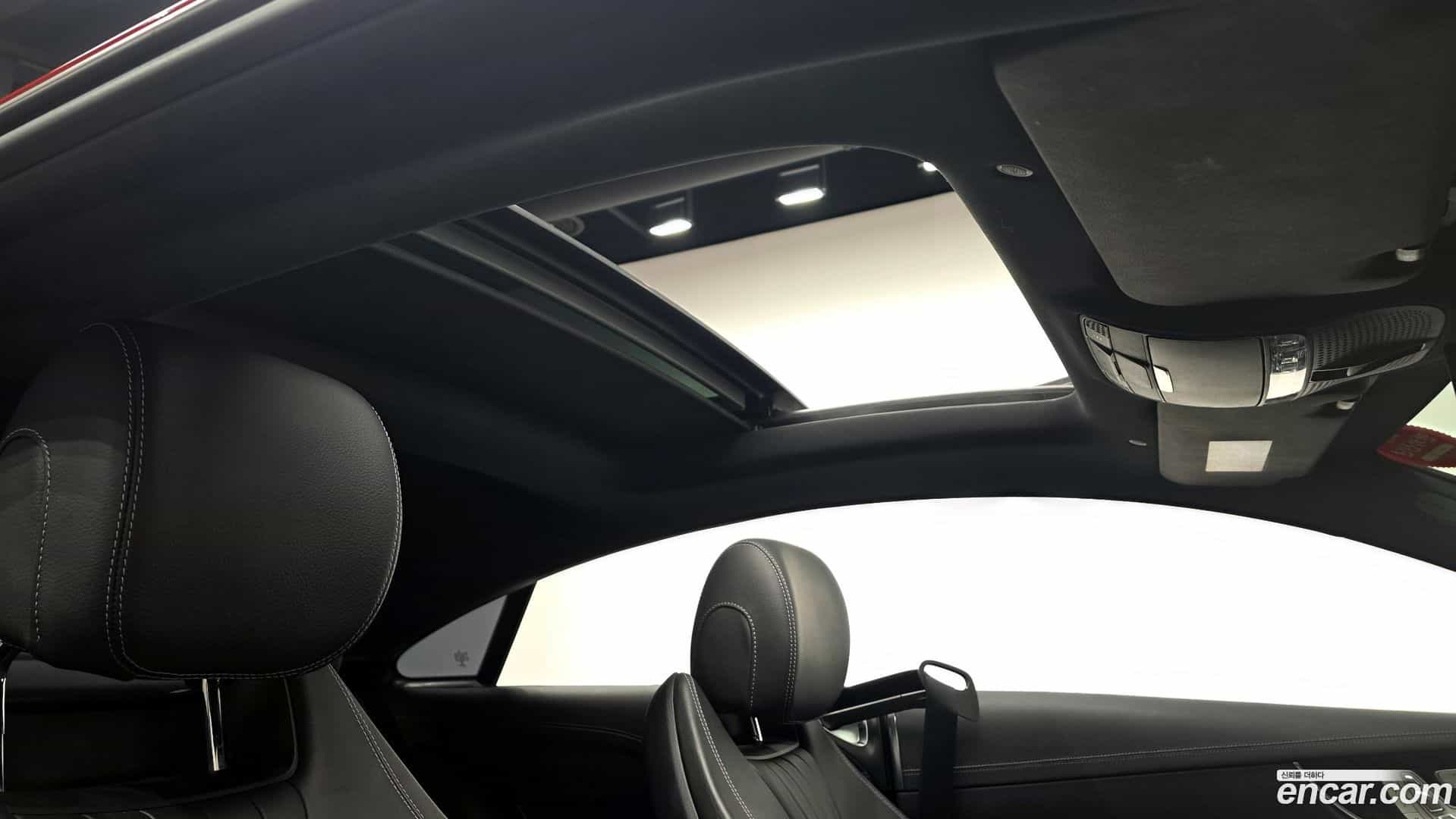 E-Class Mercedes-Benz 2017.7-OPTION-021