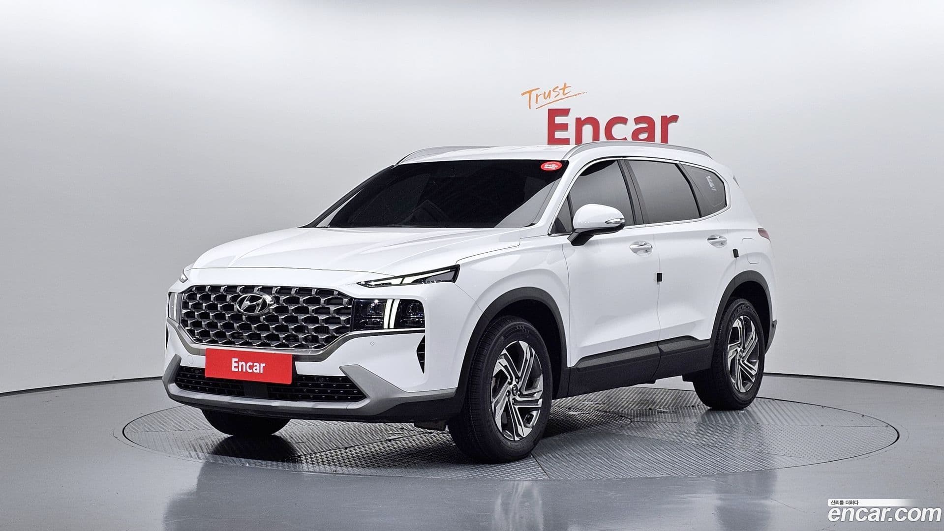 Main__Slider__Photo:Santafe Hyundai 2023.6-0