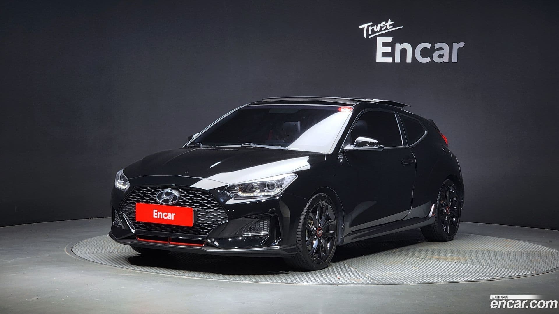 Main__Slider__Photo:Veloster Hyundai 2018.5-0