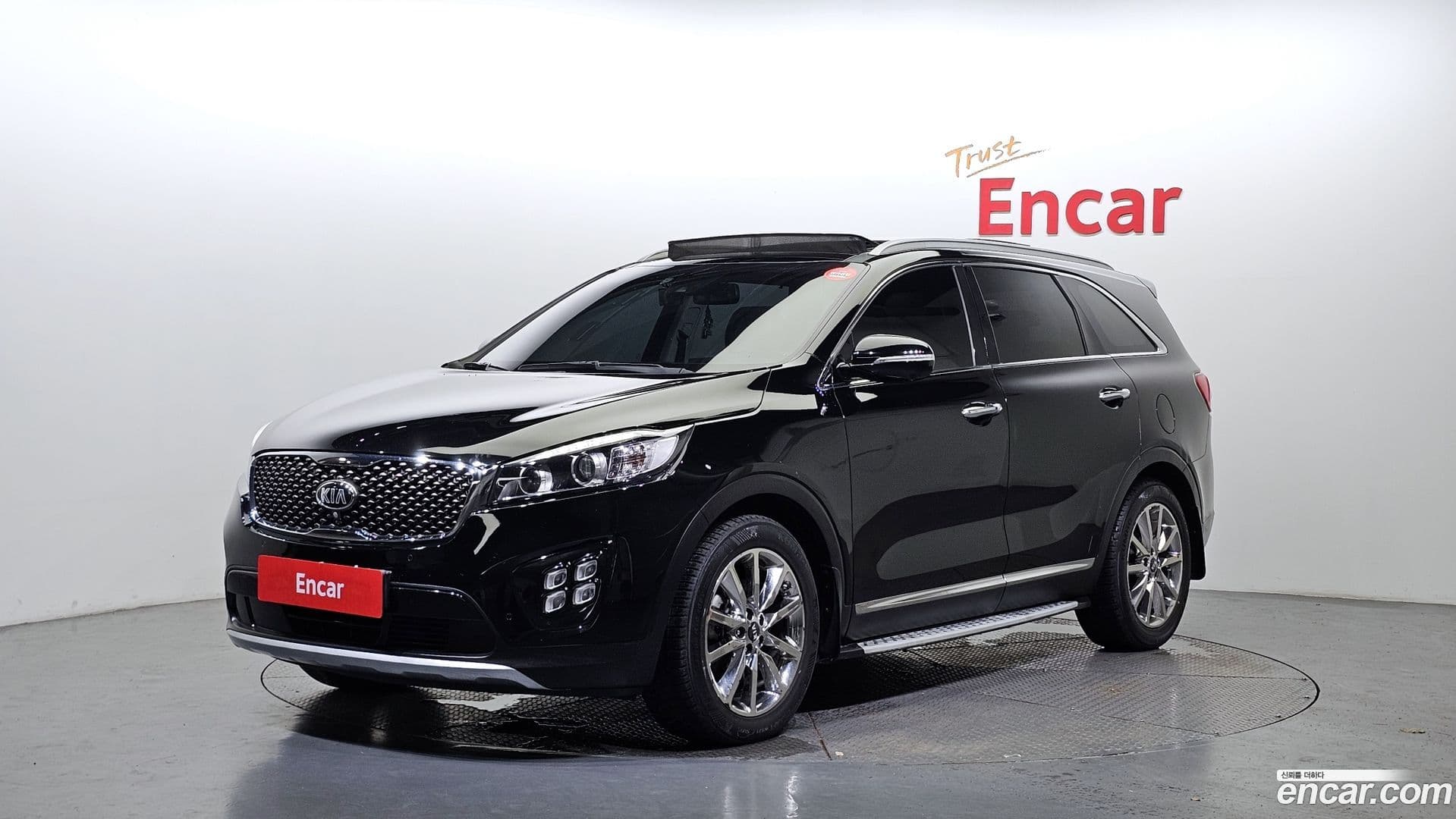 Main__Slider__Photo:Sorento Kia 2015.8-0