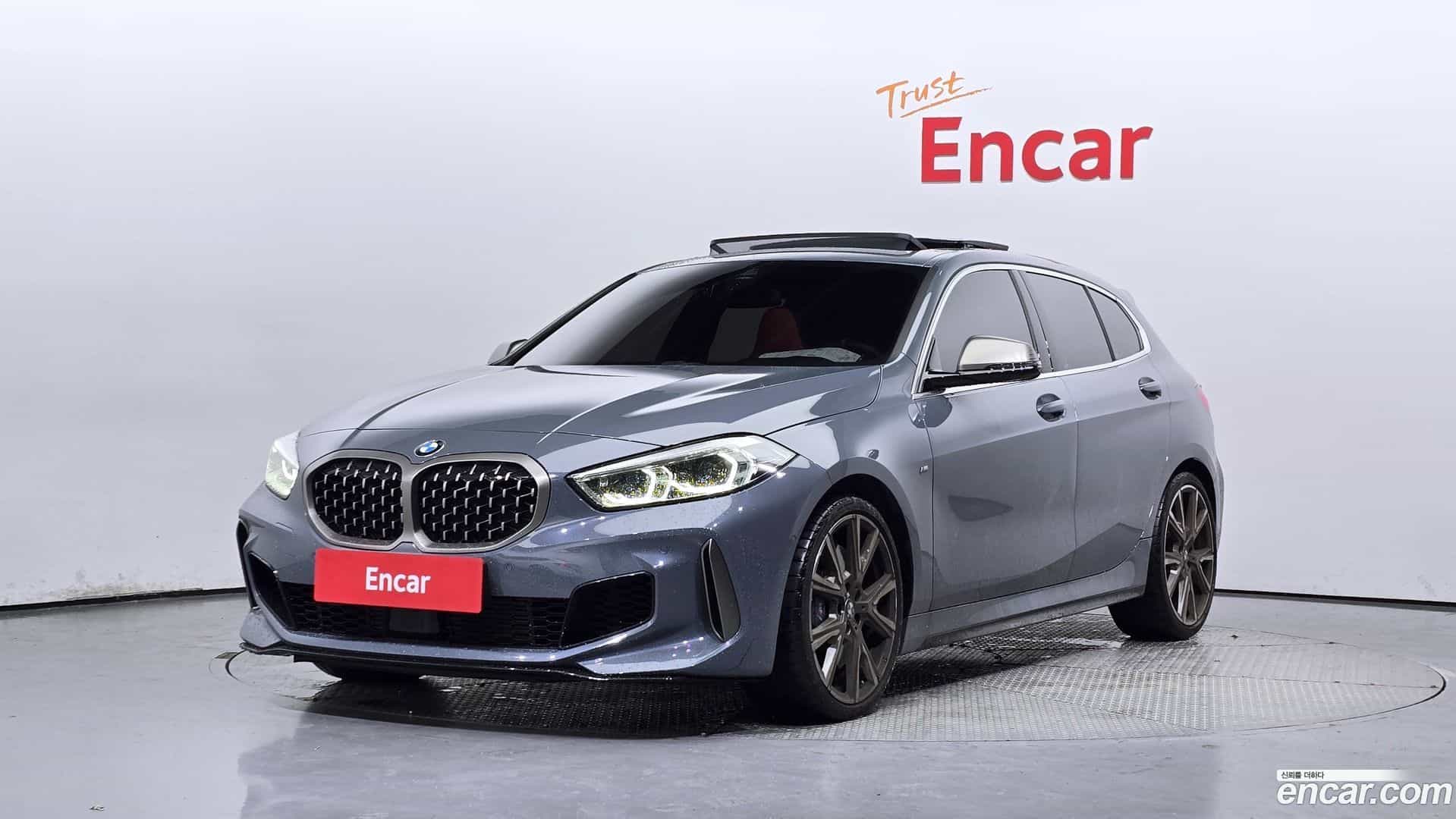 1-Series BMW 2023.9-OUTER-001