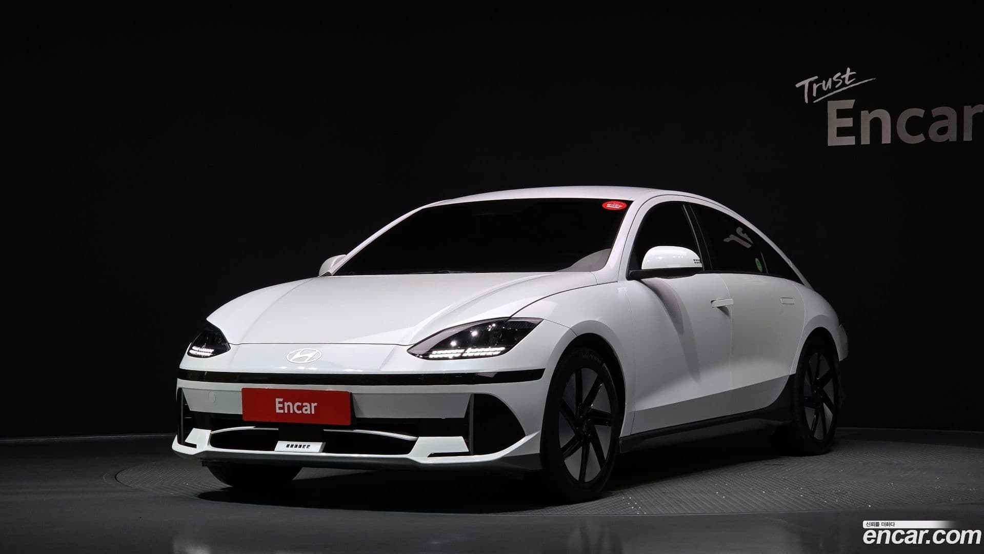 Main__Slider__Photo:Ioniq6 Hyundai 2022.11-0