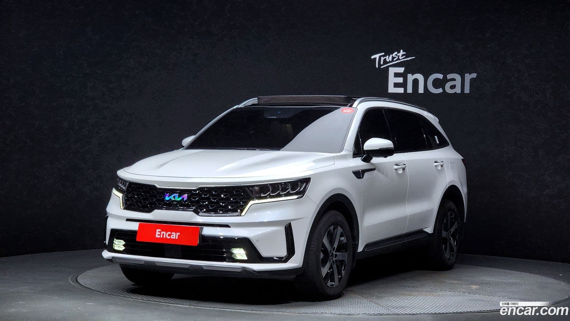 Main__Slider__Photo:Sorento Kia 2023.5-0