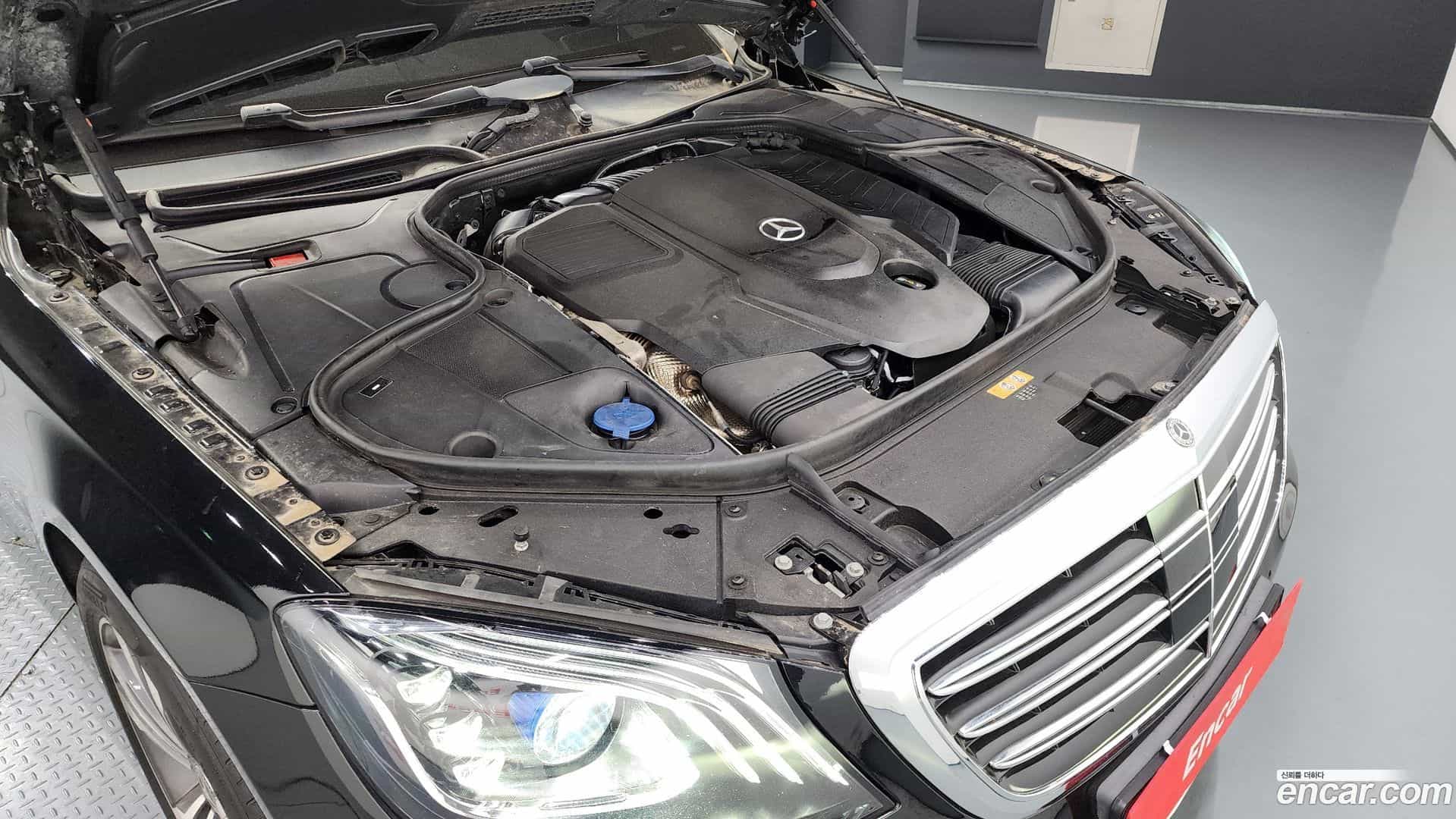 S-Class Mercedes-Benz 2017.8-INNER-006