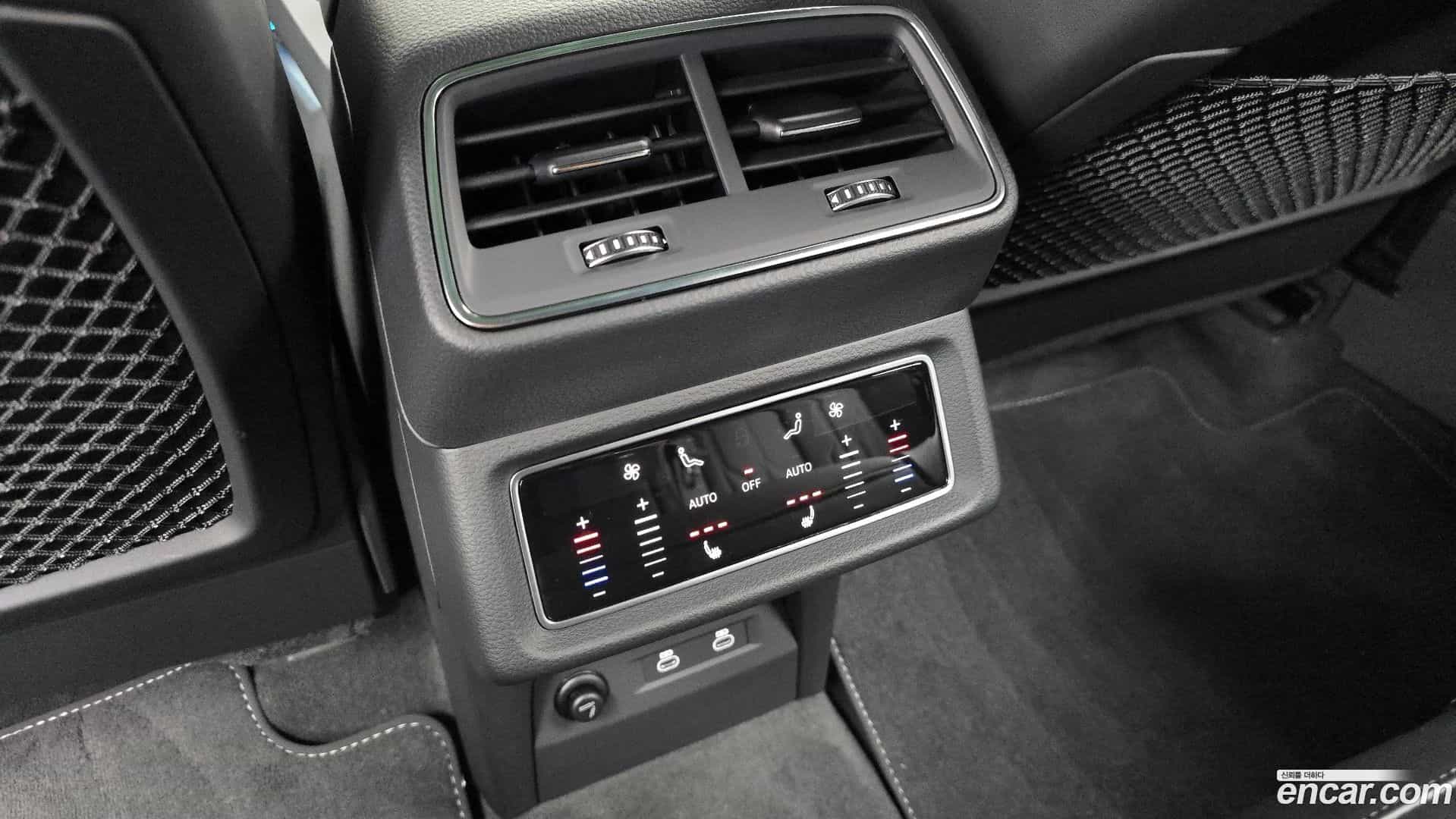 e-tron Audi 2023.11-OPTION-023