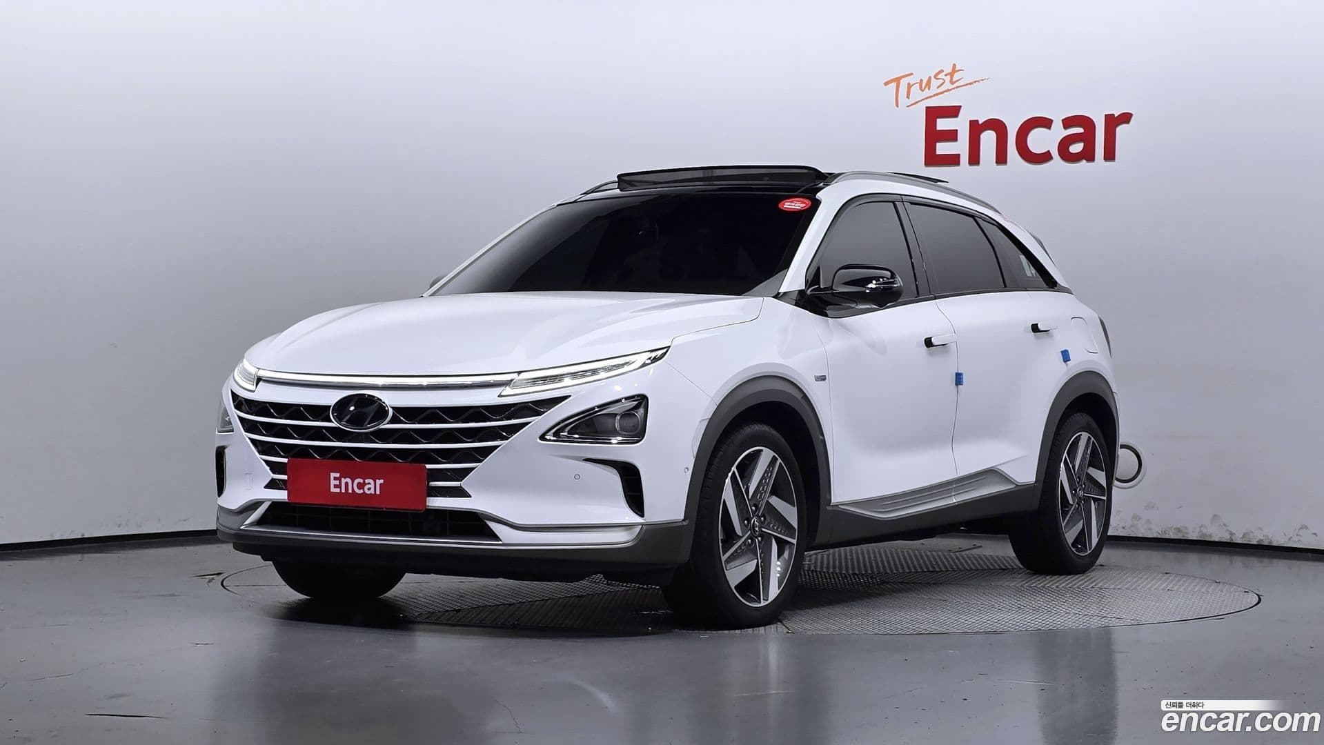 Main__Slider__Photo:Nexo Hyundai 2019.8-0