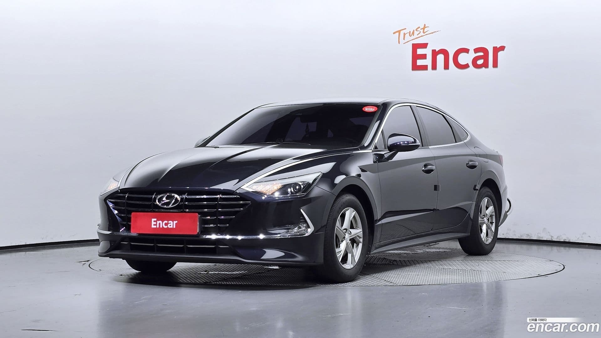 Main__Slider__Photo:Sonata Hyundai 2019.8-0