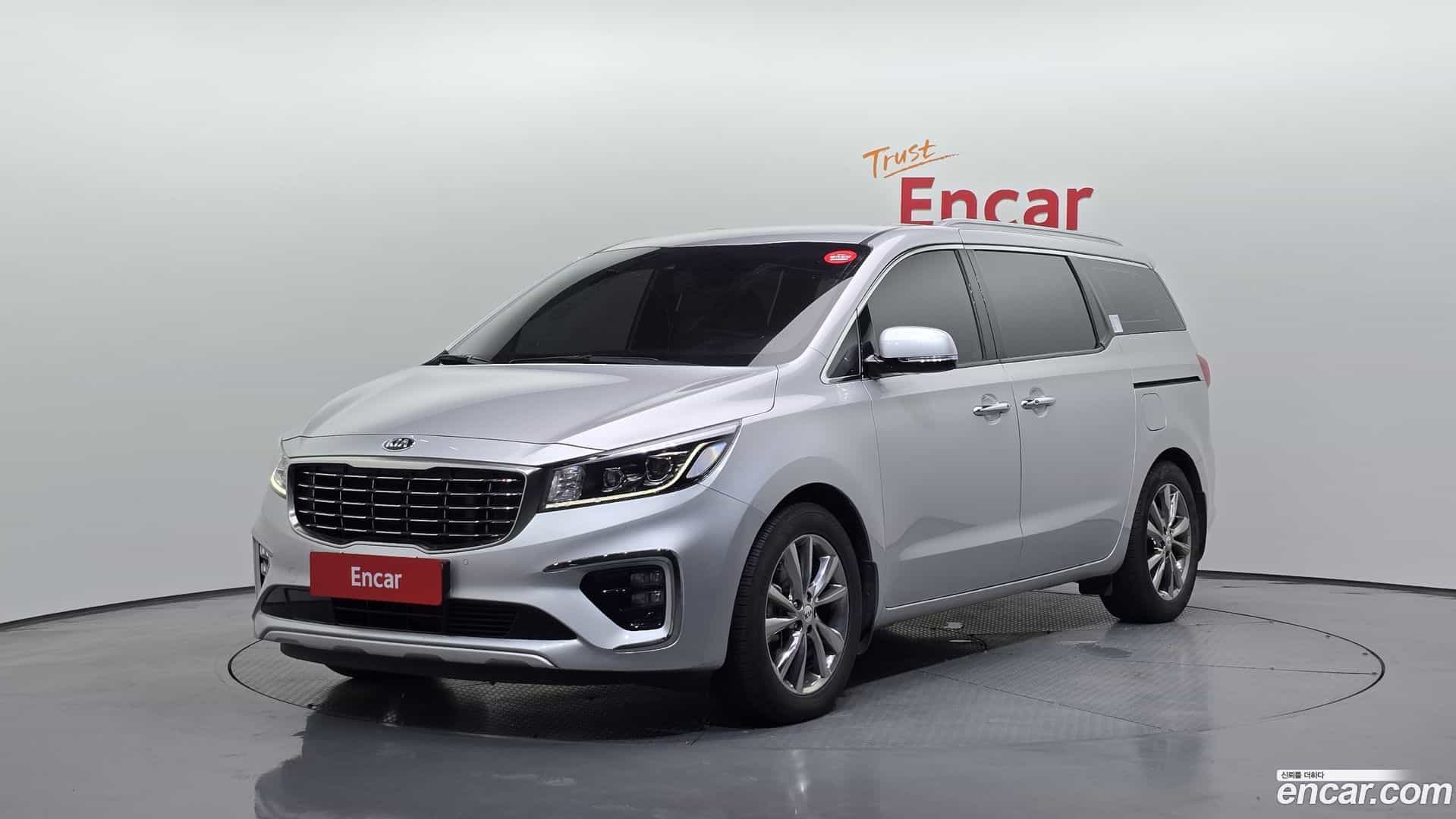 Canival Kia 2019.11-OUTER-001