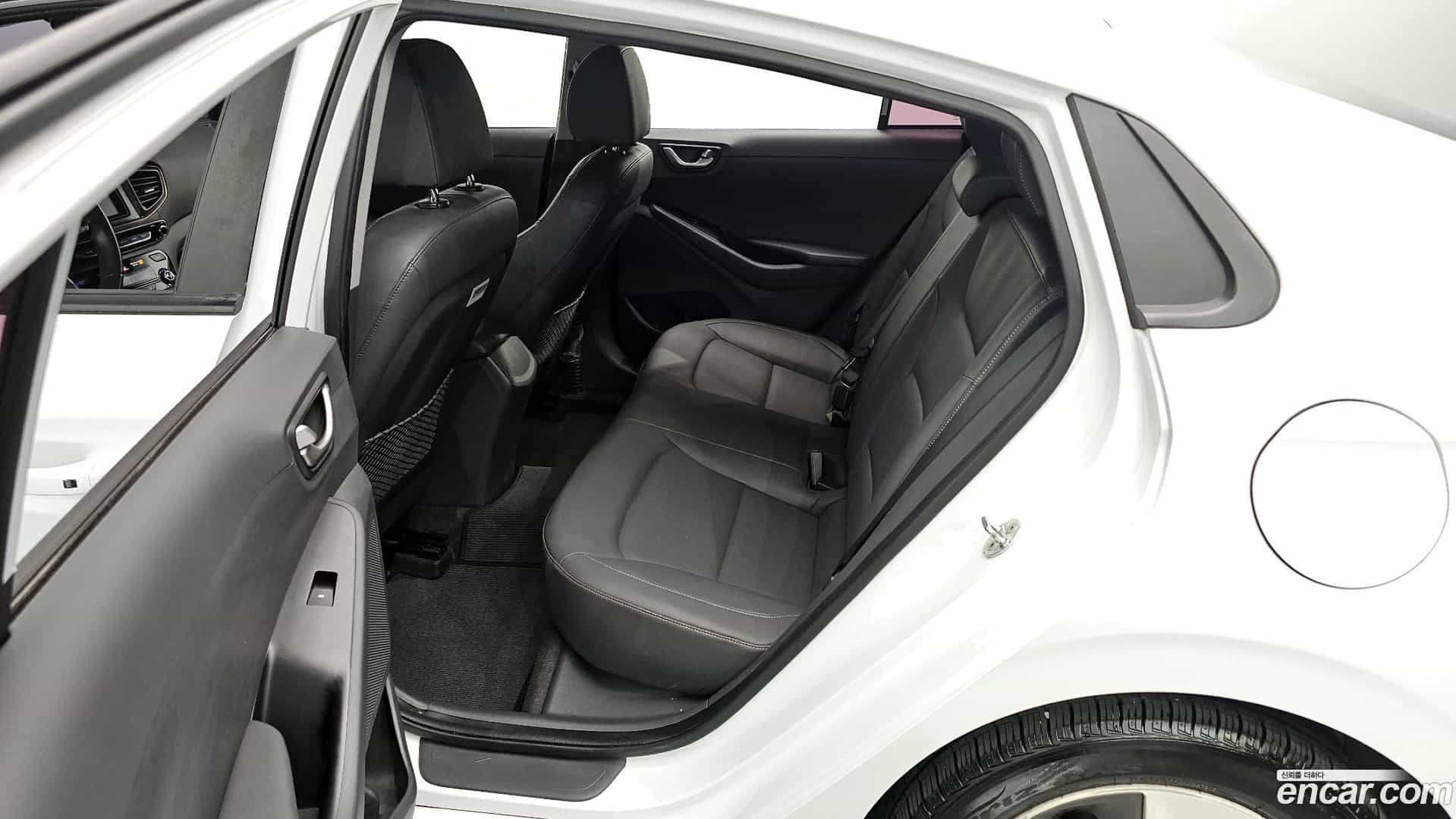 Ioniq Hyundai 2017.11-OPTION-015