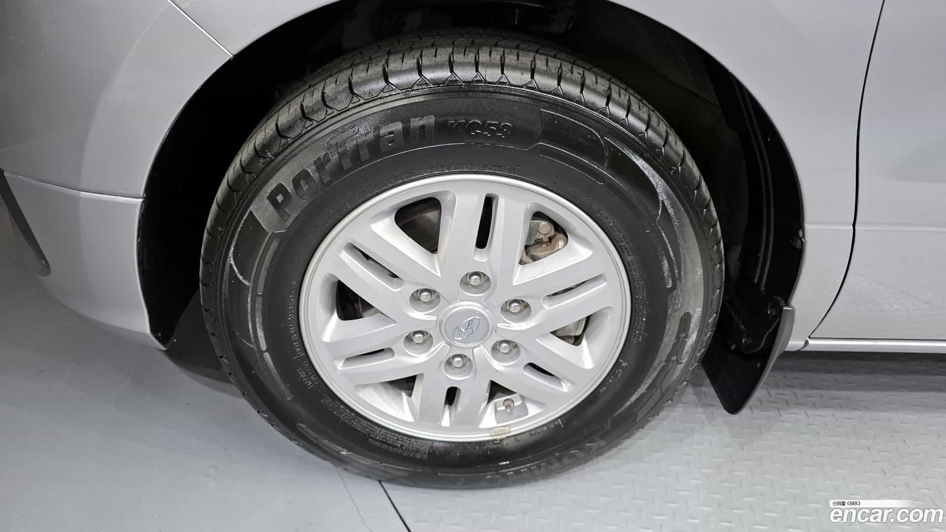 Starex Hyundai 2018.9-OUTER-005