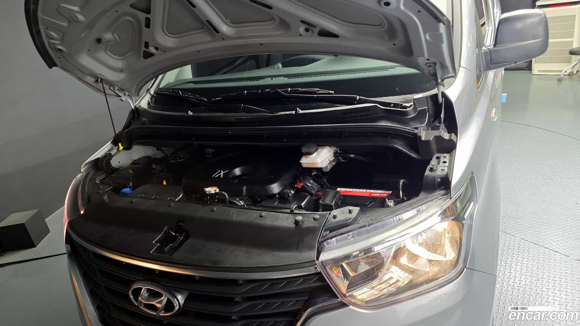 Starex Hyundai 2018.9-INNER-006