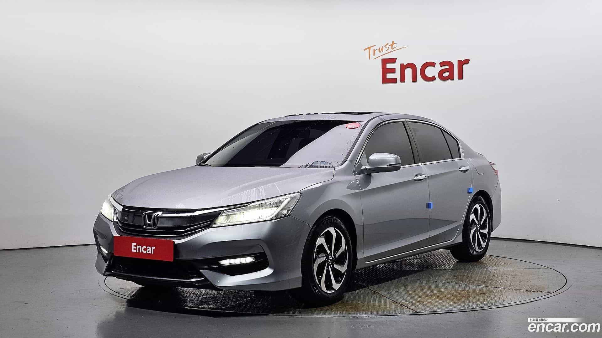 Accord Honda 2017.0-OUTER-001