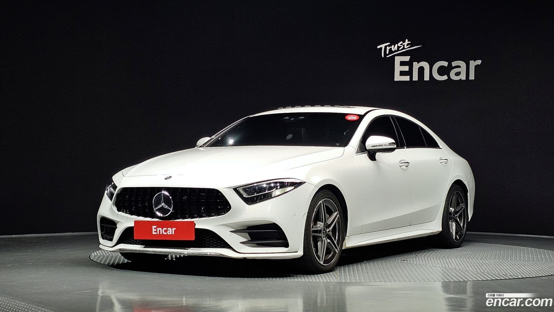 Main__Slider__Photo:CLS-Class Mercedes-Benz 2019.11-0