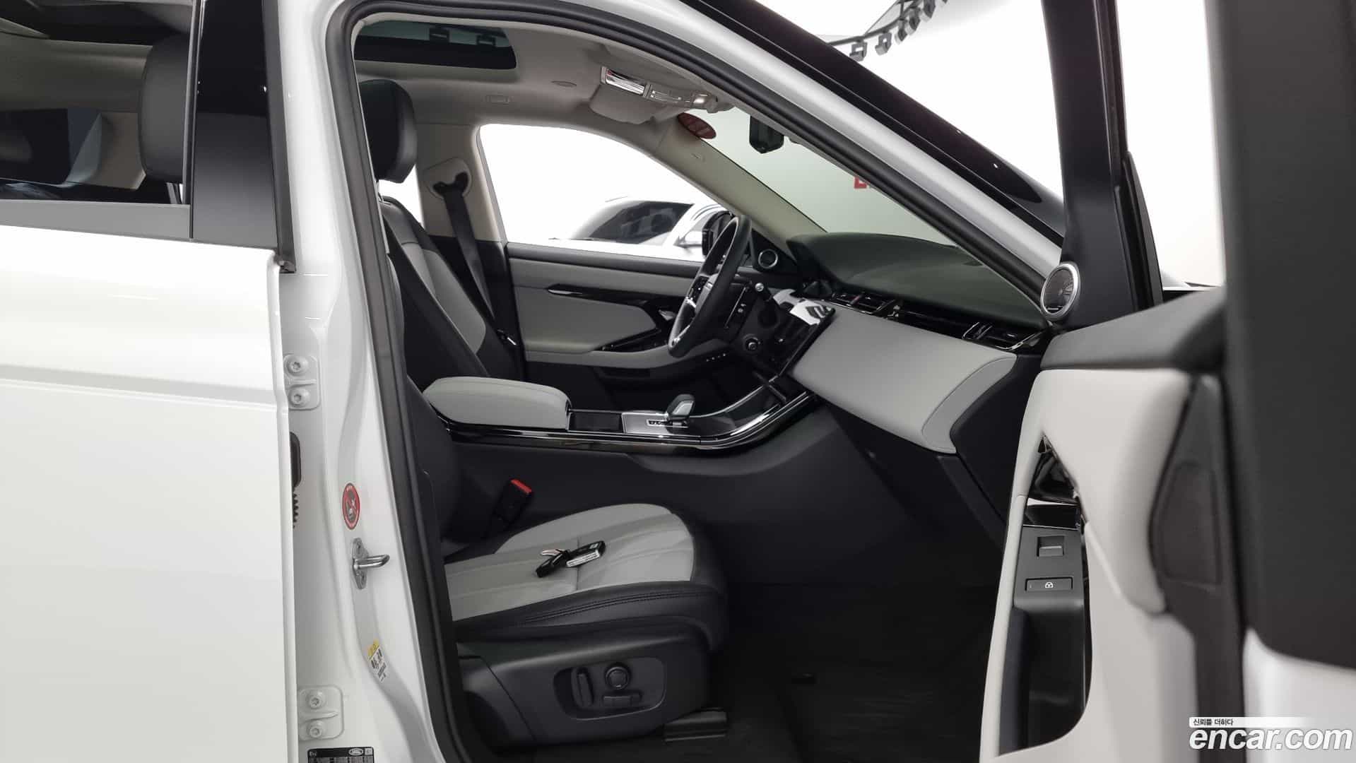 Range Rover Evoque Land Rover 2025.0-OPTION-015