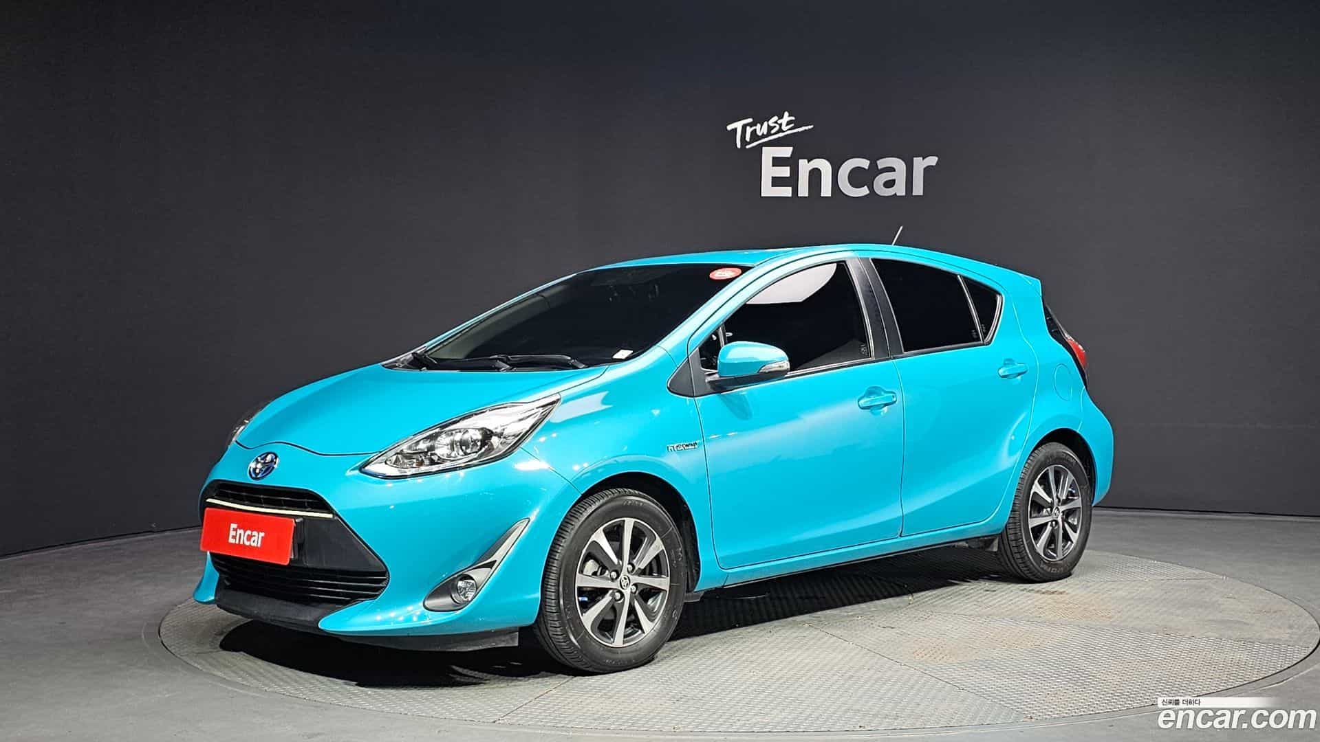 Prius Toyota 2018.8-OUTER-001