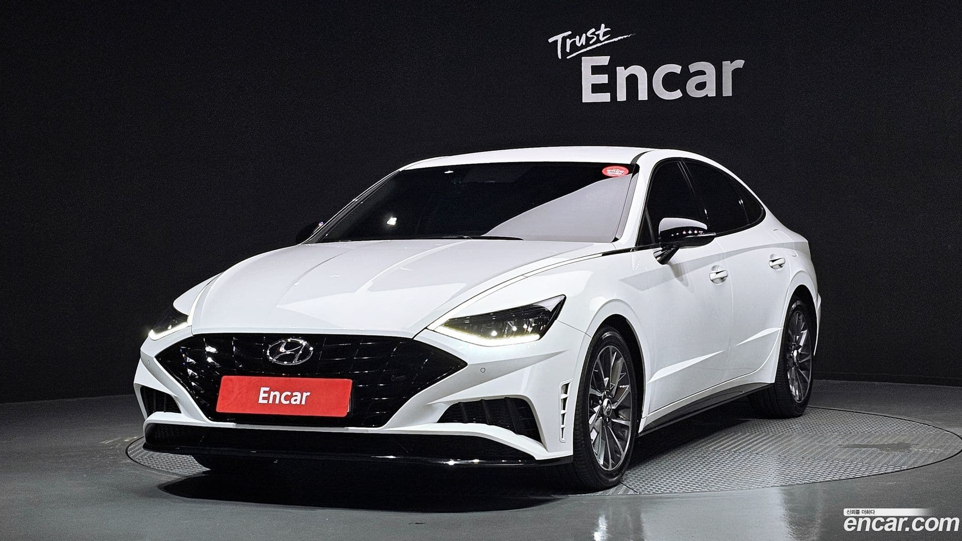 Main__Slider__Photo:Sonata Hyundai 2020.5-0