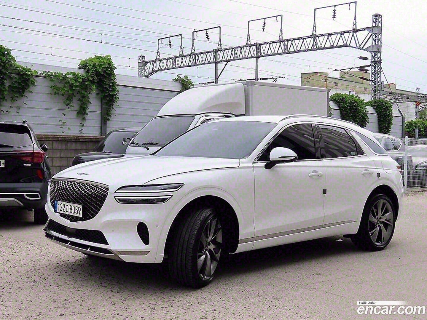 Main__Slider__Photo:GV70 Genesis 2022.0-0