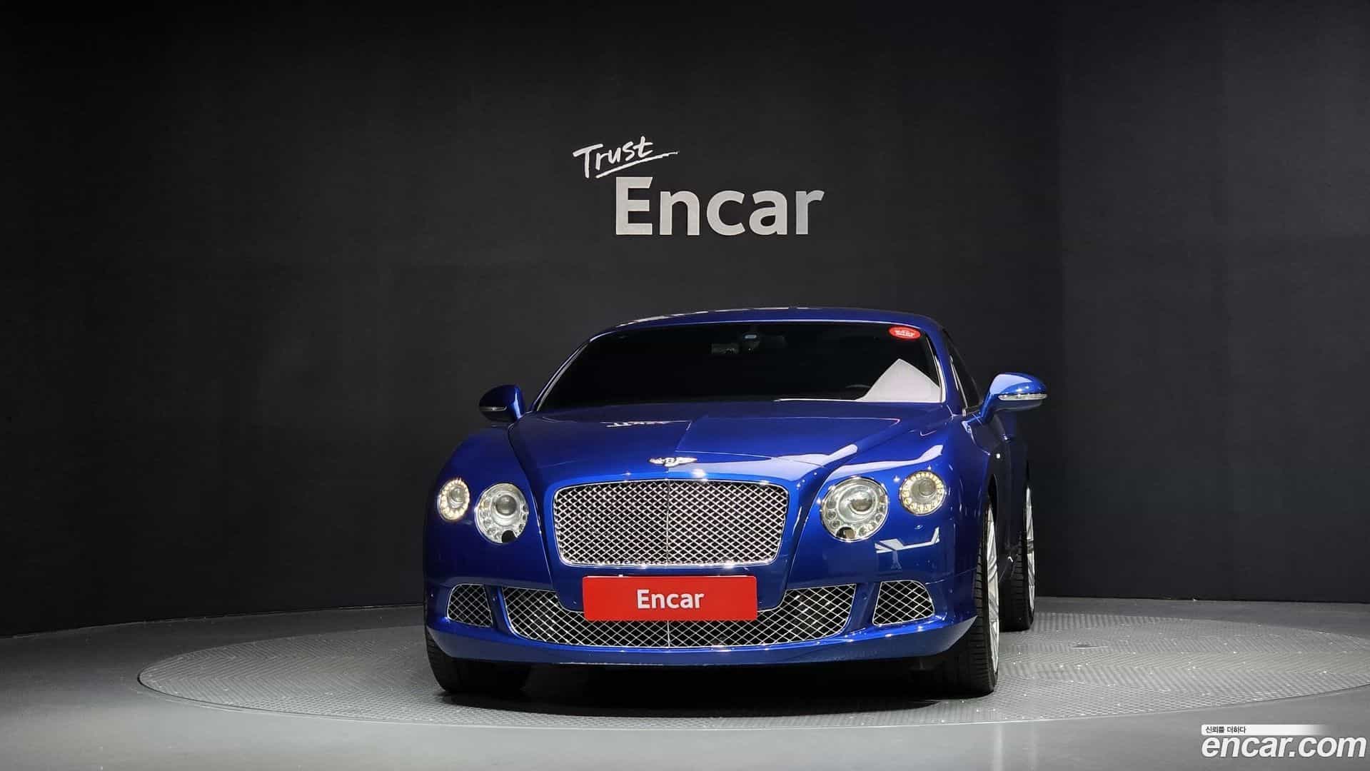 Continental Bentley 2013.8-OUTER-003
