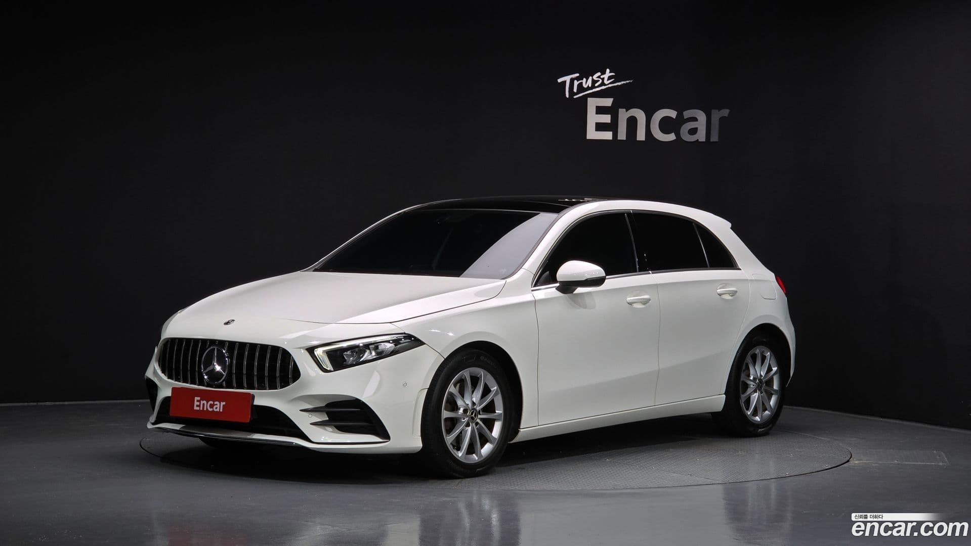 Main__Slider__Photo:A-Class Mercedes-Benz 2020.2-0