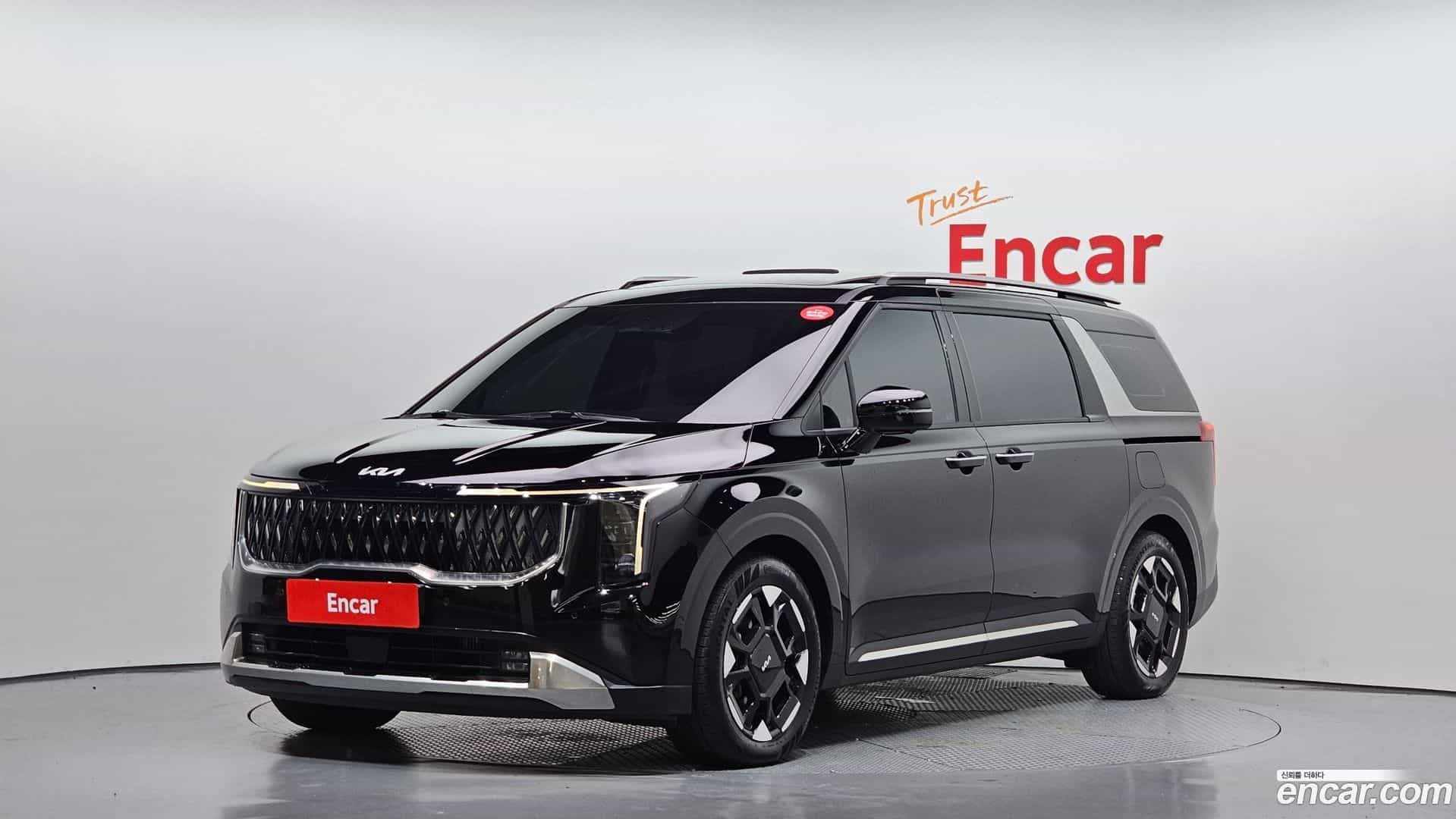 Canival Kia 2023.10-OUTER-001