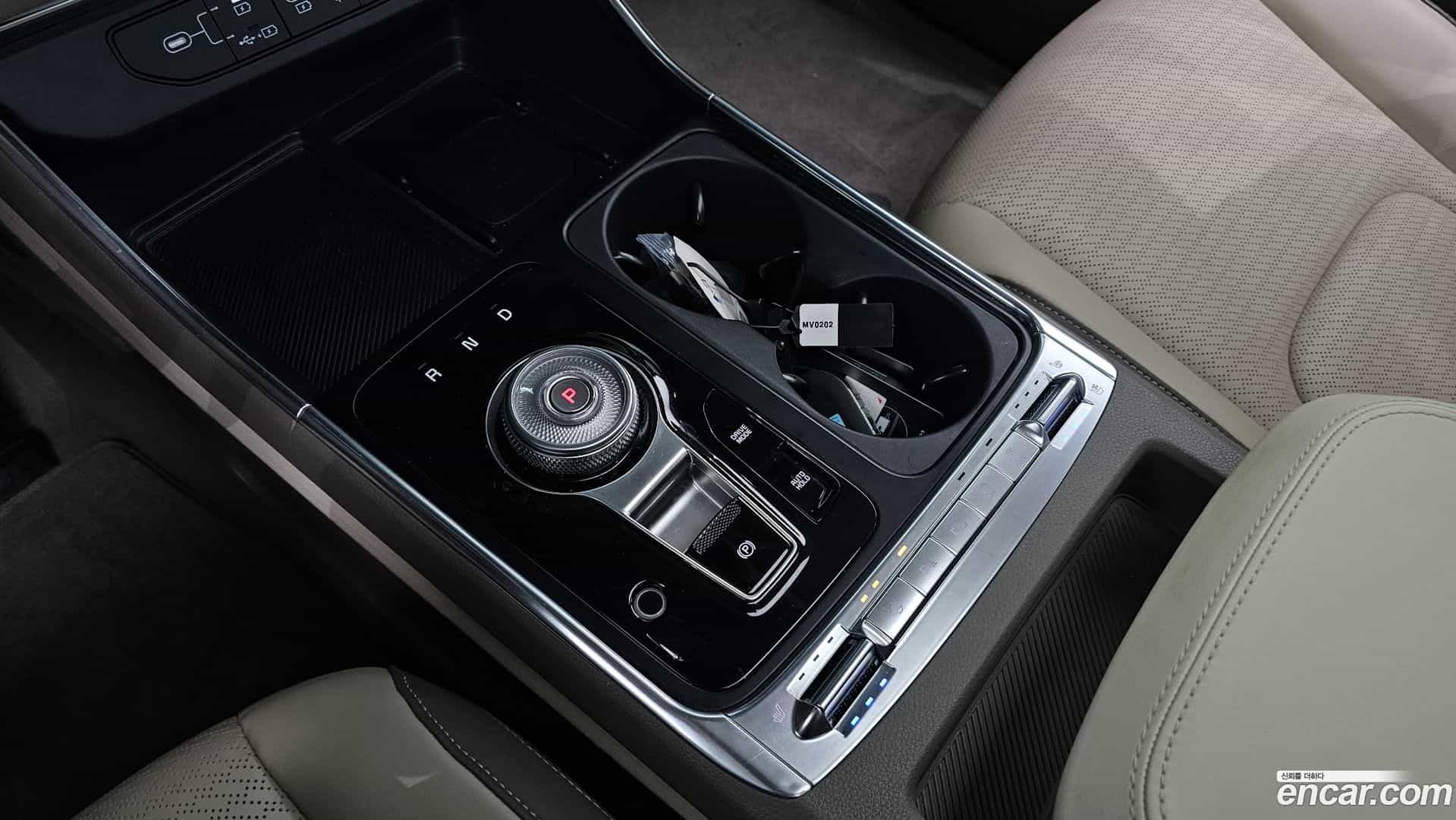 Canival Kia 2023.10-INNER-009