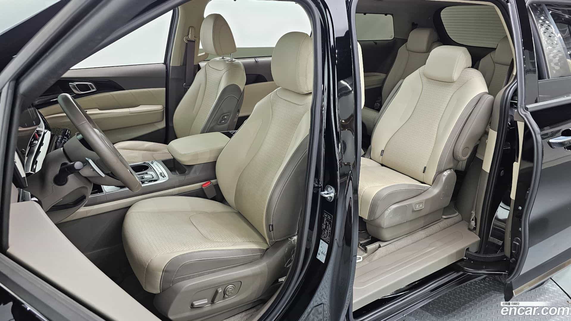 Canival Kia 2023.10-OPTION-015