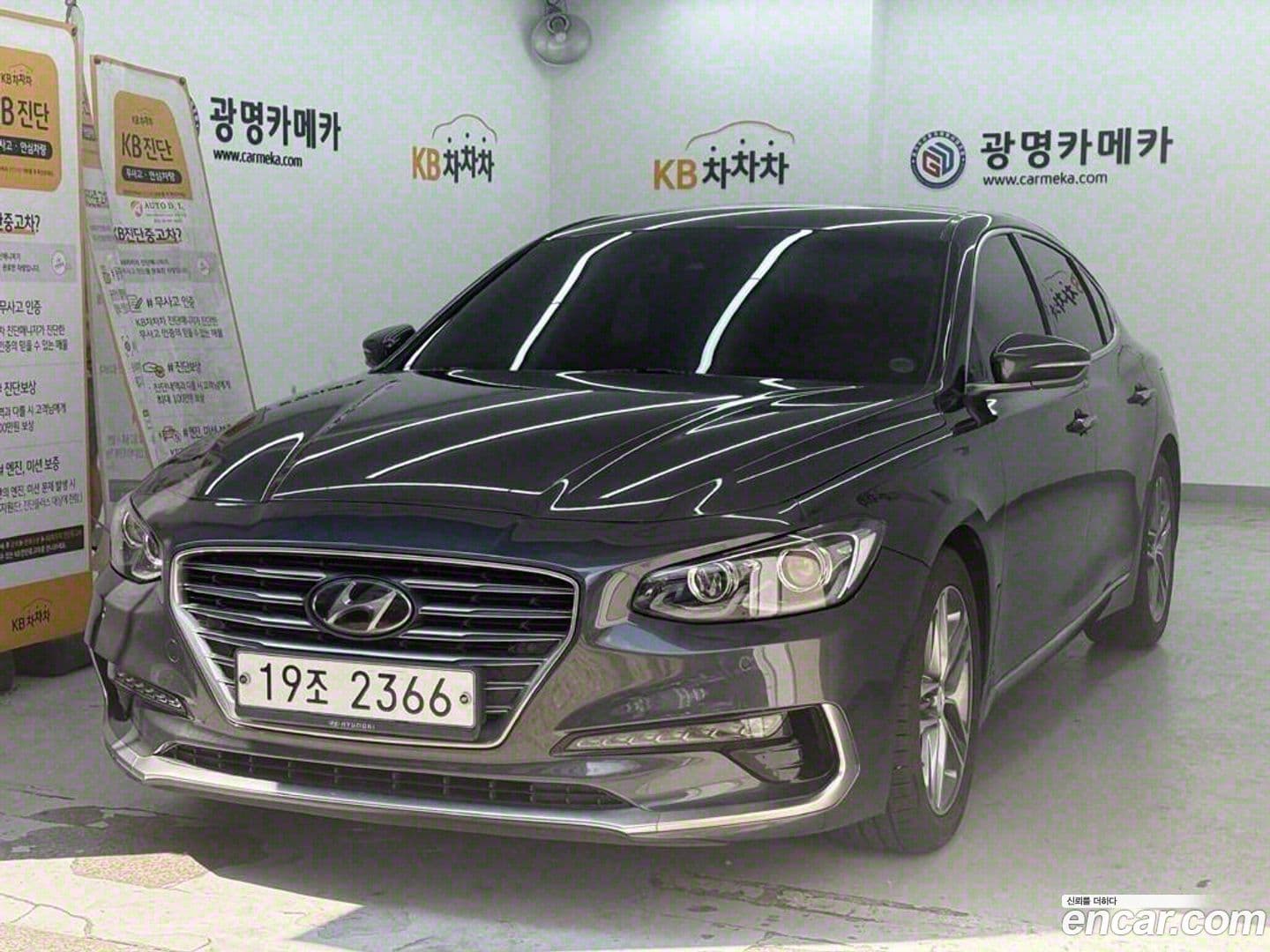 Main__Slider__Photo:Grandeur Hyundai 2018.11-0