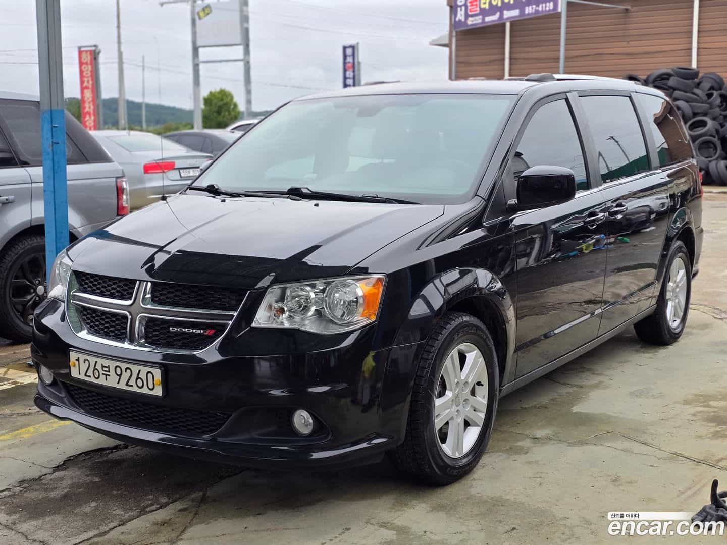 Grand Caravan Dodge 2019.11-OUTER-002