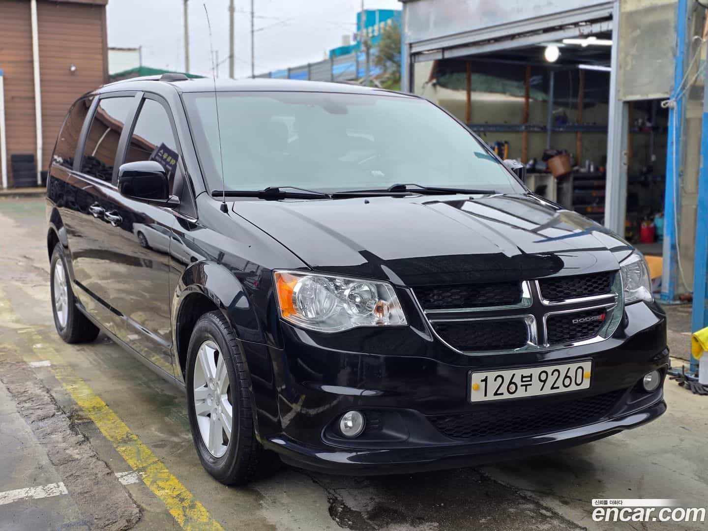 Grand Caravan Dodge 2019.11-OUTER-004