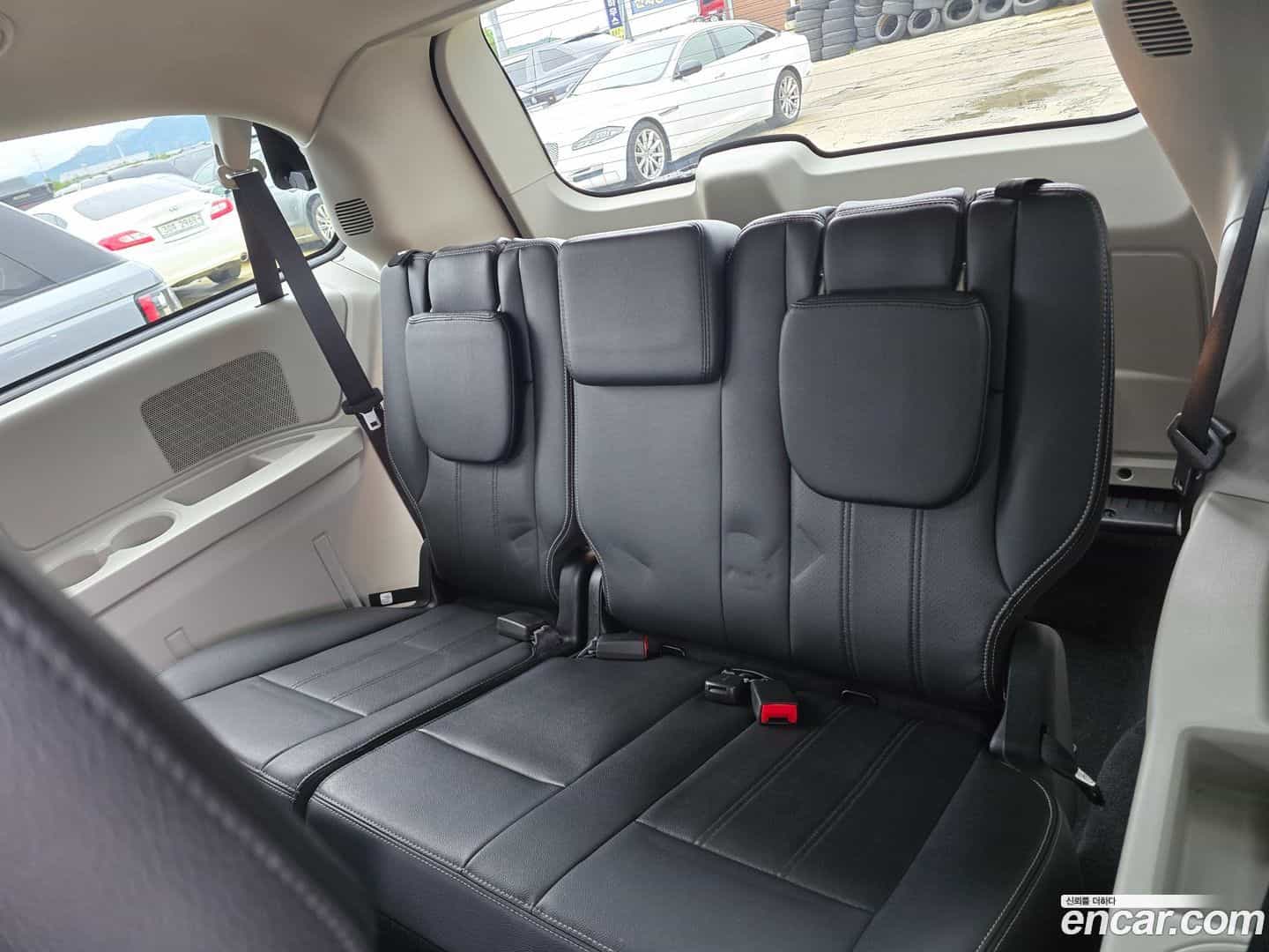 Grand Caravan Dodge 2019.11-INNER-009