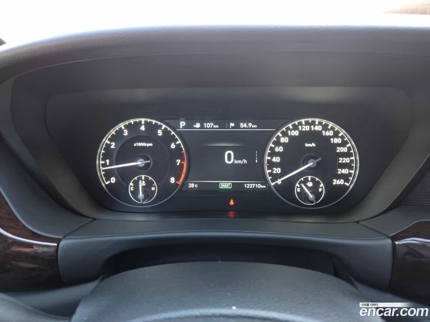 EQ900 Genesis 2016.4-OPTION-15