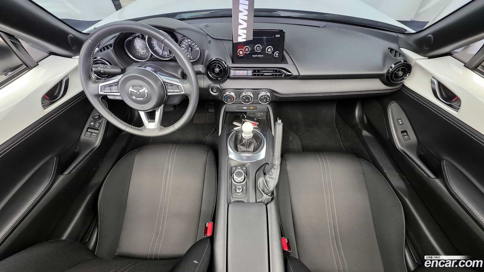 MX-5 Miata Mazda 2021.8-INNER-007