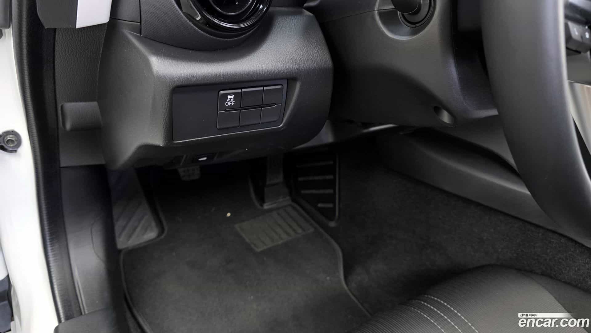 MX-5 Miata Mazda 2021.8-OPTION-021