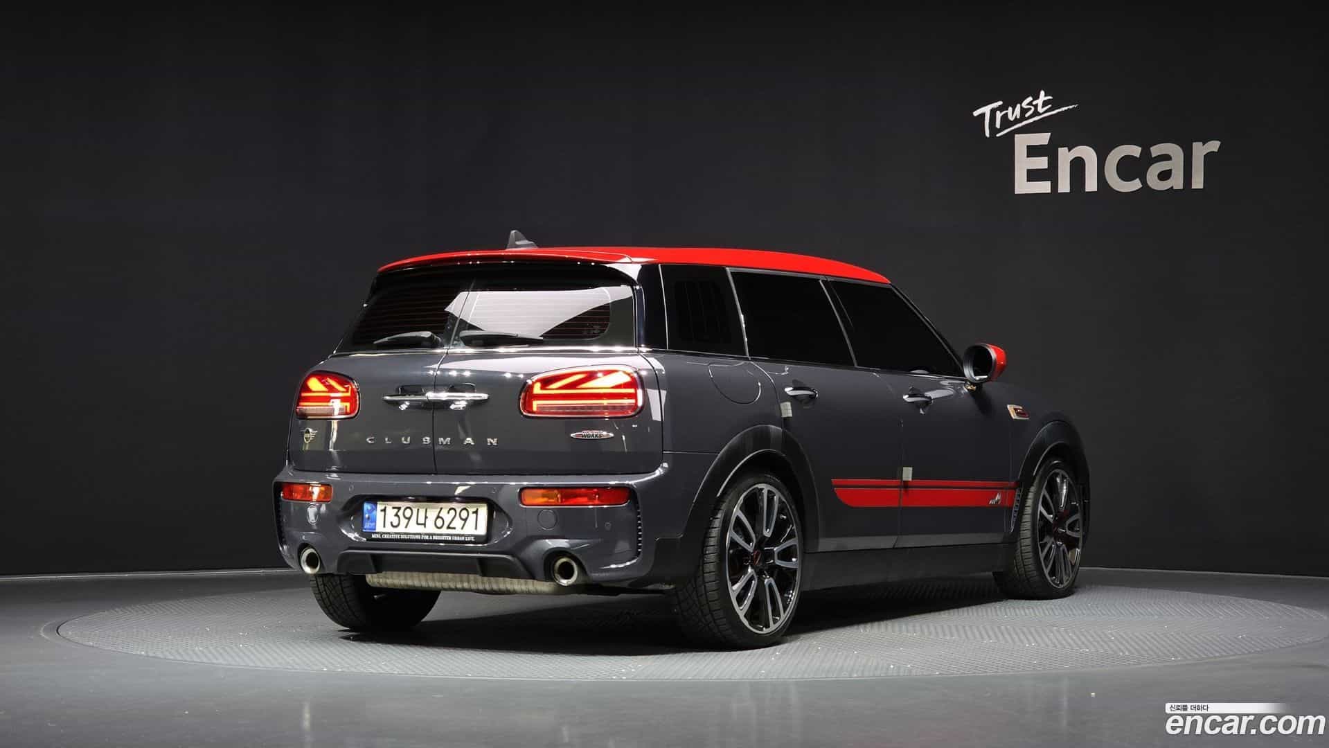 Clubman Mini 2020.11-OUTER-002
