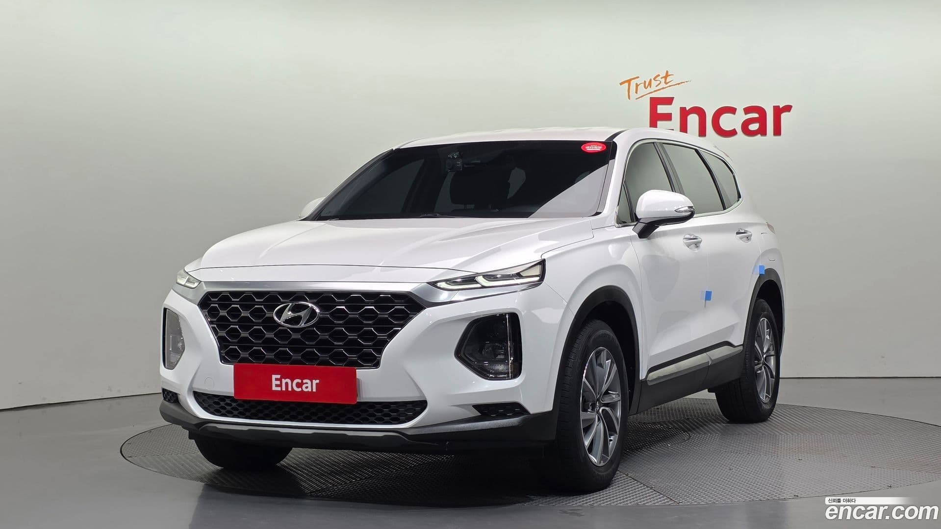 Main__Slider__Photo:Santafe Hyundai 2019.11-0