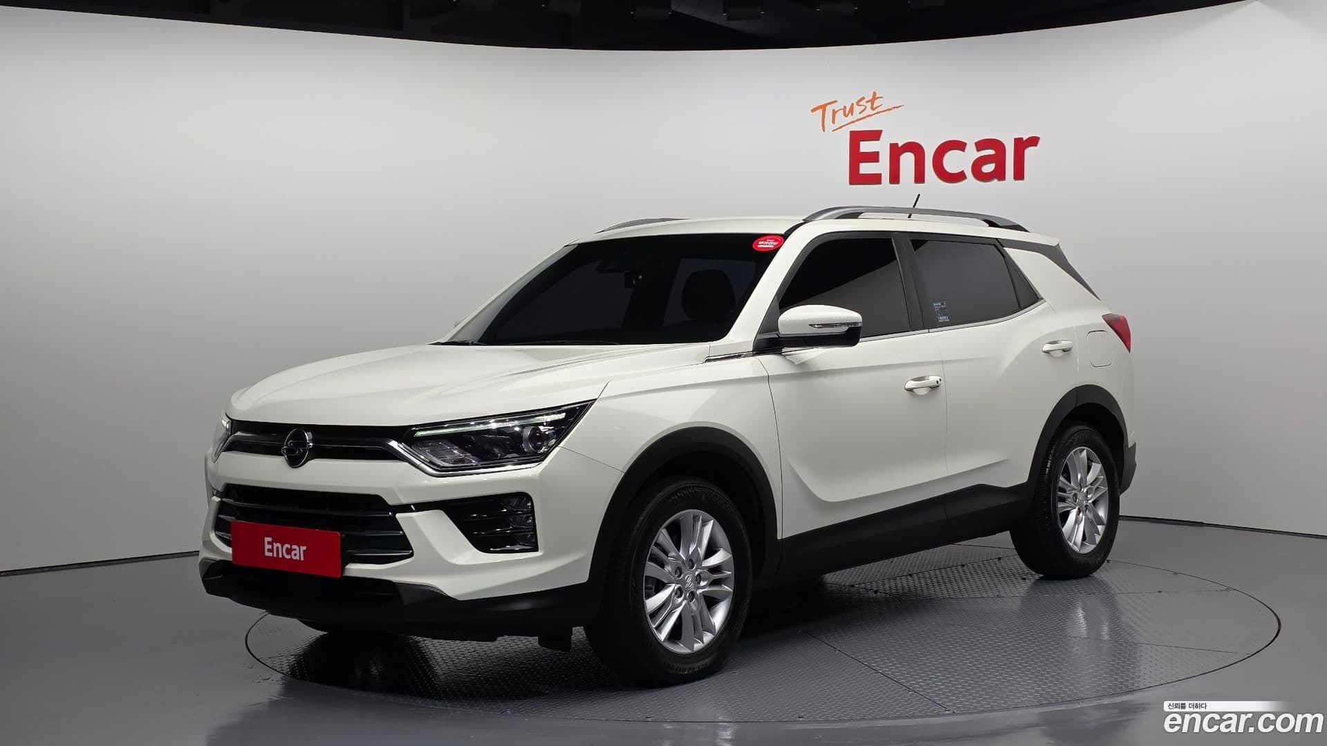 Main__Slider__Photo:KORANDO KG Mobility 2019.8-0
