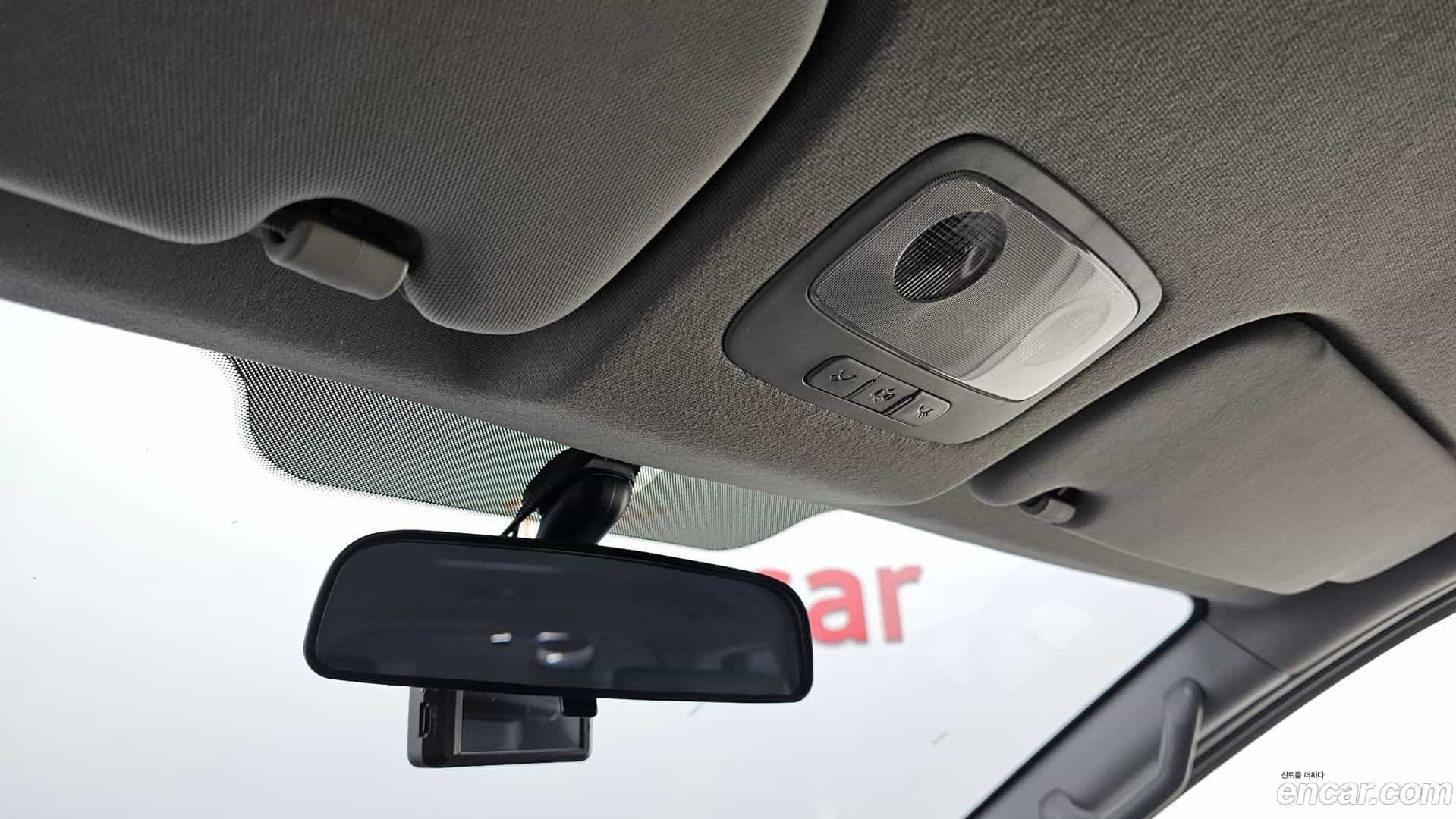 Starex Hyundai 2018.8-OPTION-023