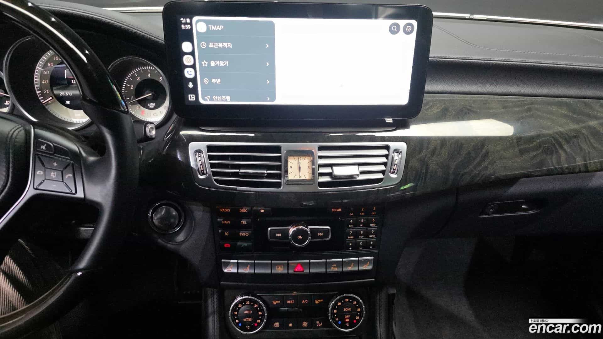 CLS-Class Mercedes-Benz 2013.3-OPTION-018