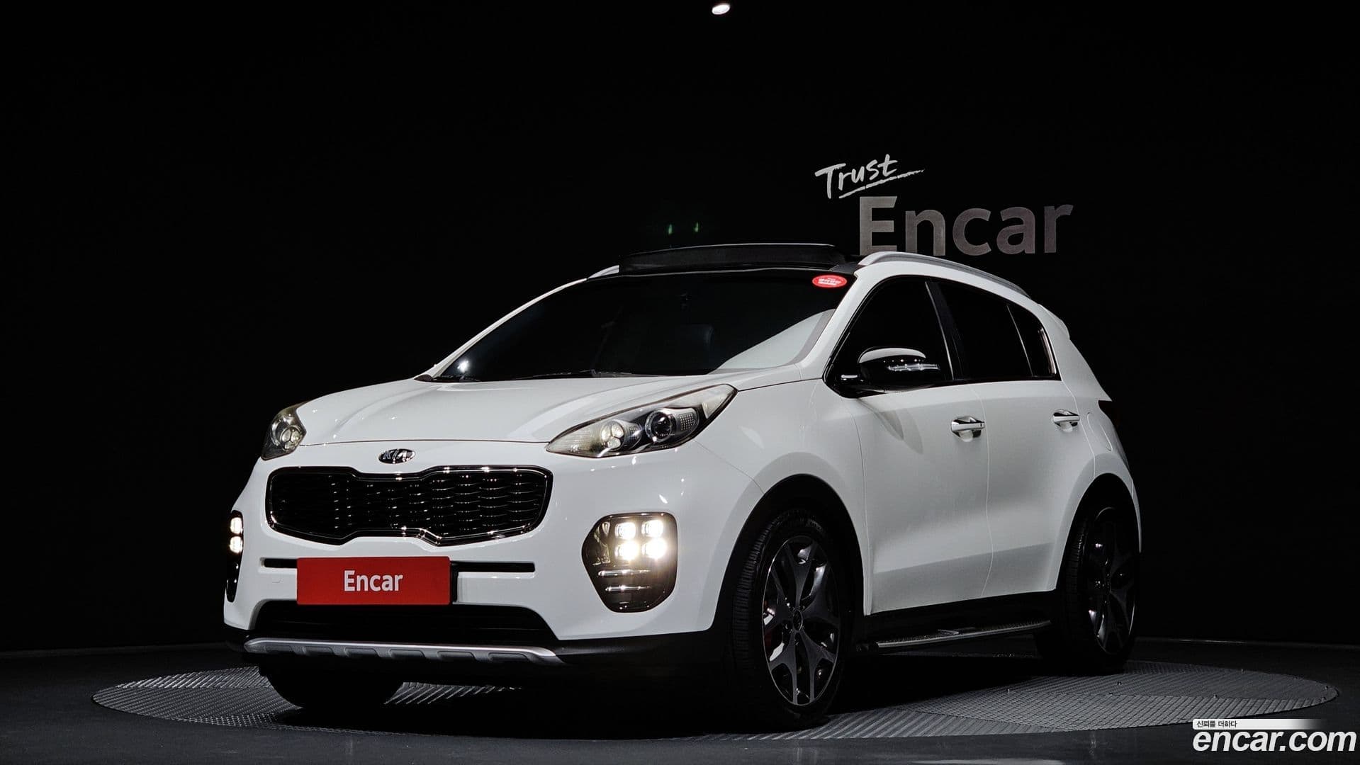 Main__Slider__Photo:Sportage Kia 2015.8-0