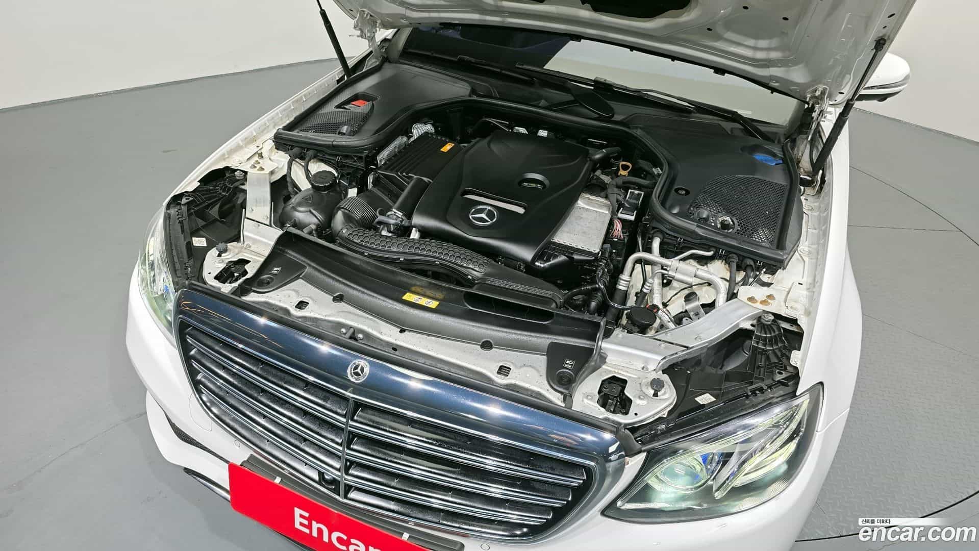 E-Class Mercedes-Benz 2018.9-INNER-006