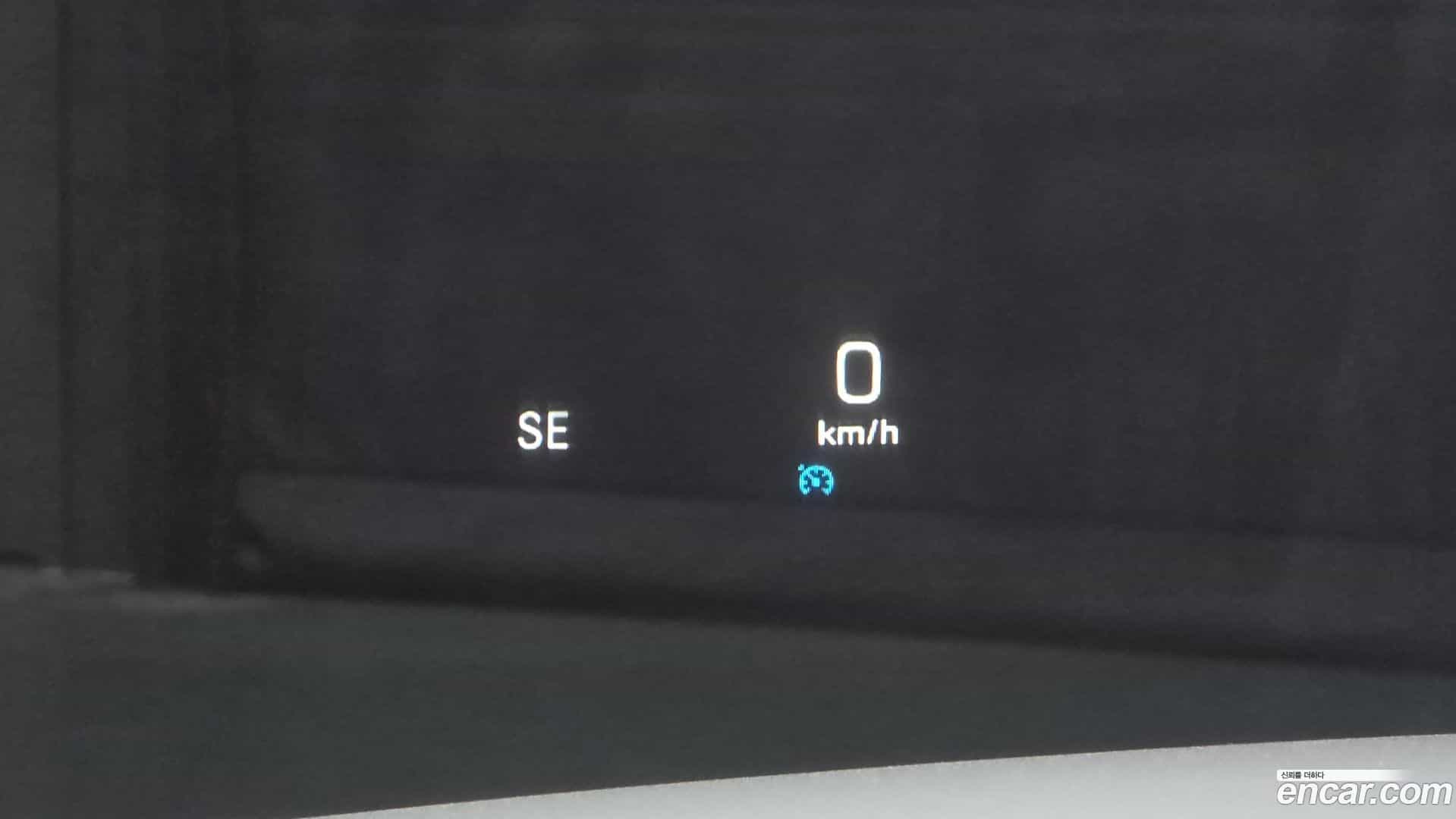 E-Class Mercedes-Benz 2018.9-OPTION-019
