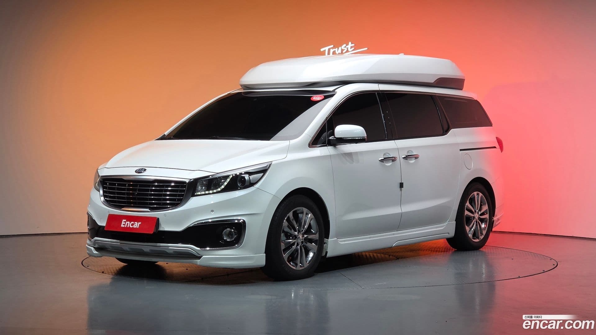 Main__Slider__Photo:Canival Kia 2016.9-0
